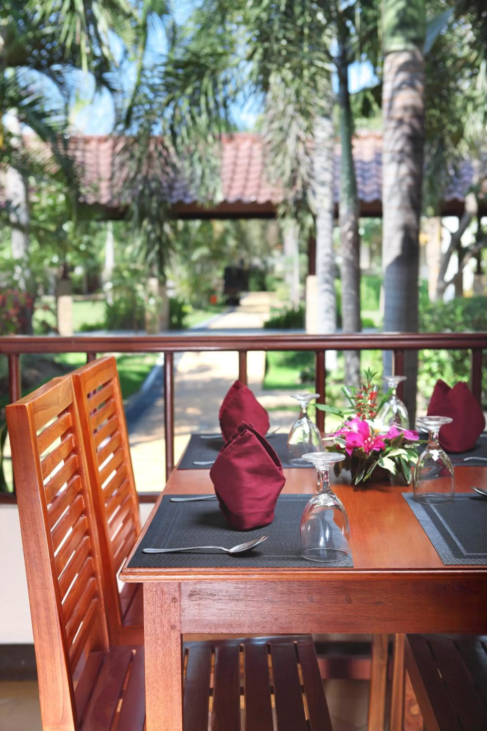 Restaurant/places to eat in Lombok Garden Hotel