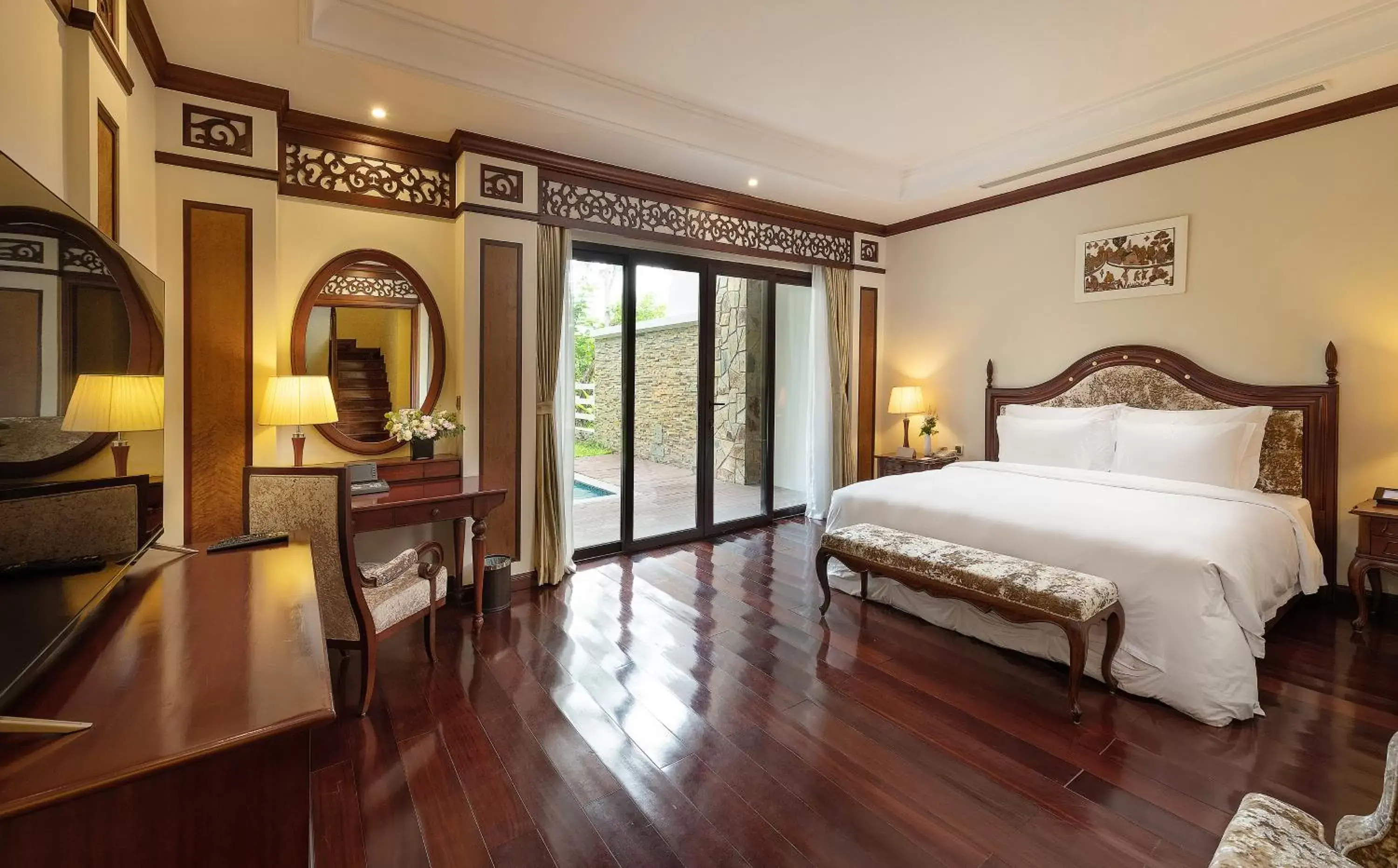 Bedroom in Vinpearl Luxury Nha Trang