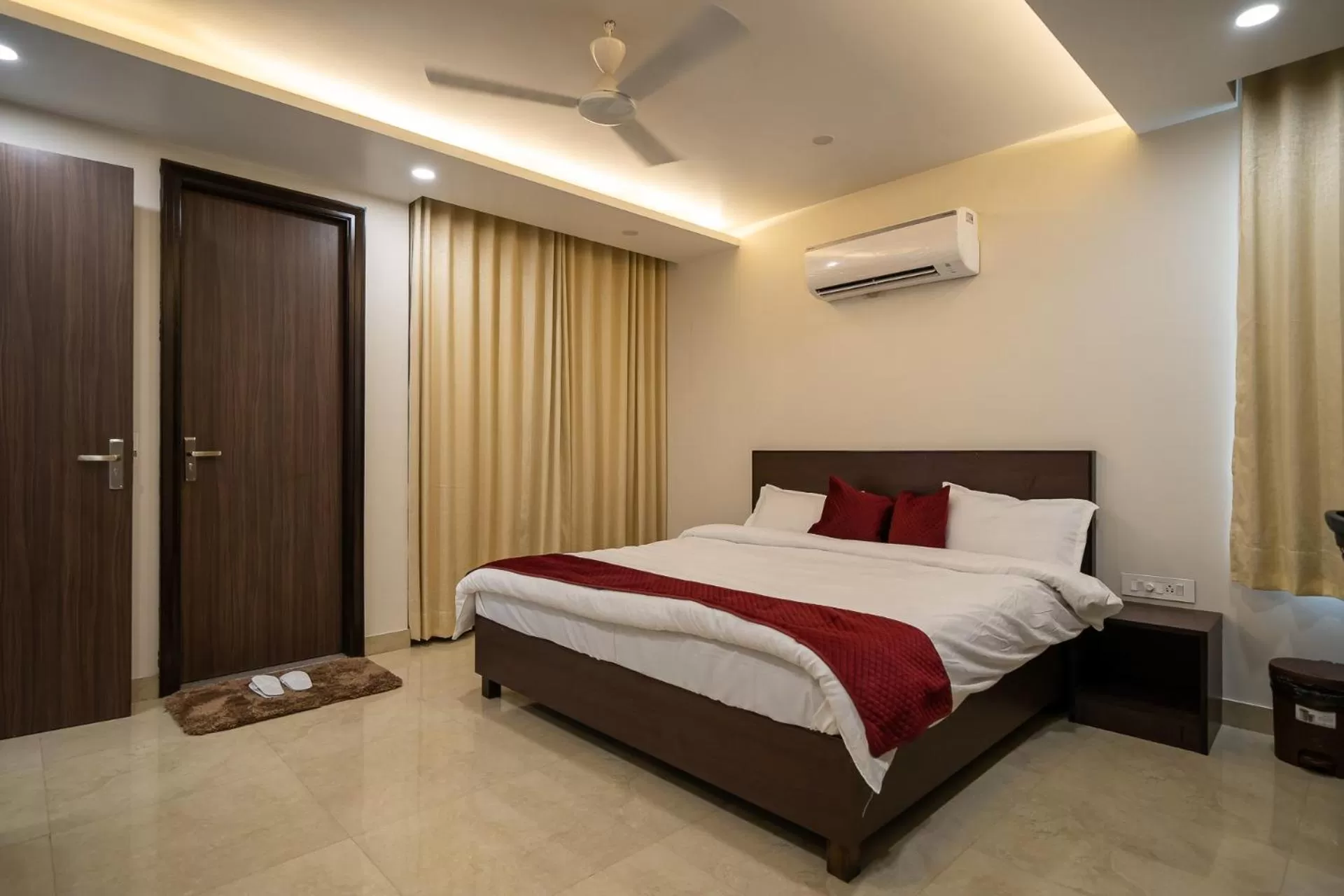 Bedroom, Bed in Sheerha Royal Residency-Near Jaipur Airport