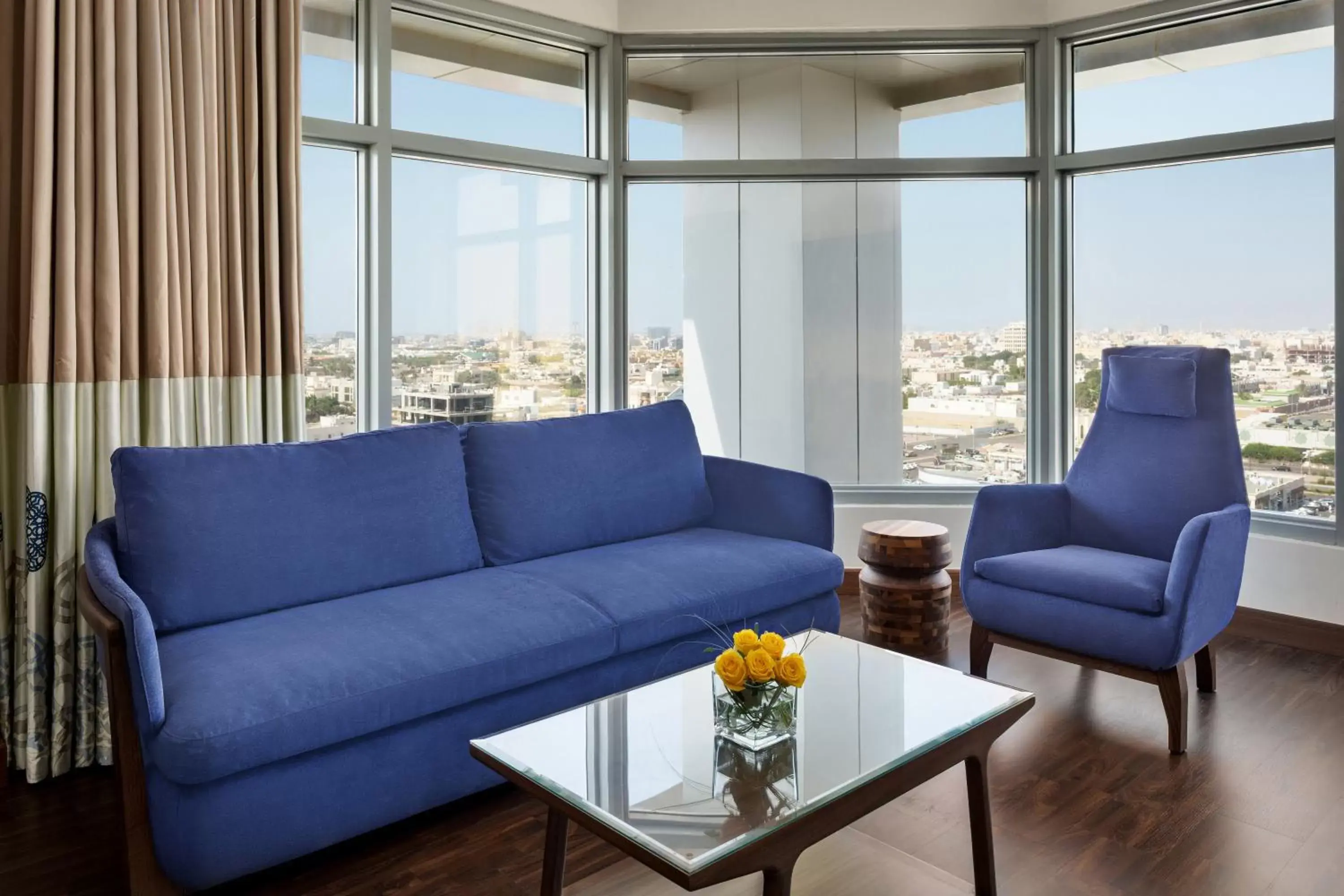 Coffee/tea facilities, Seating Area in Novotel Jeddah Tahlia