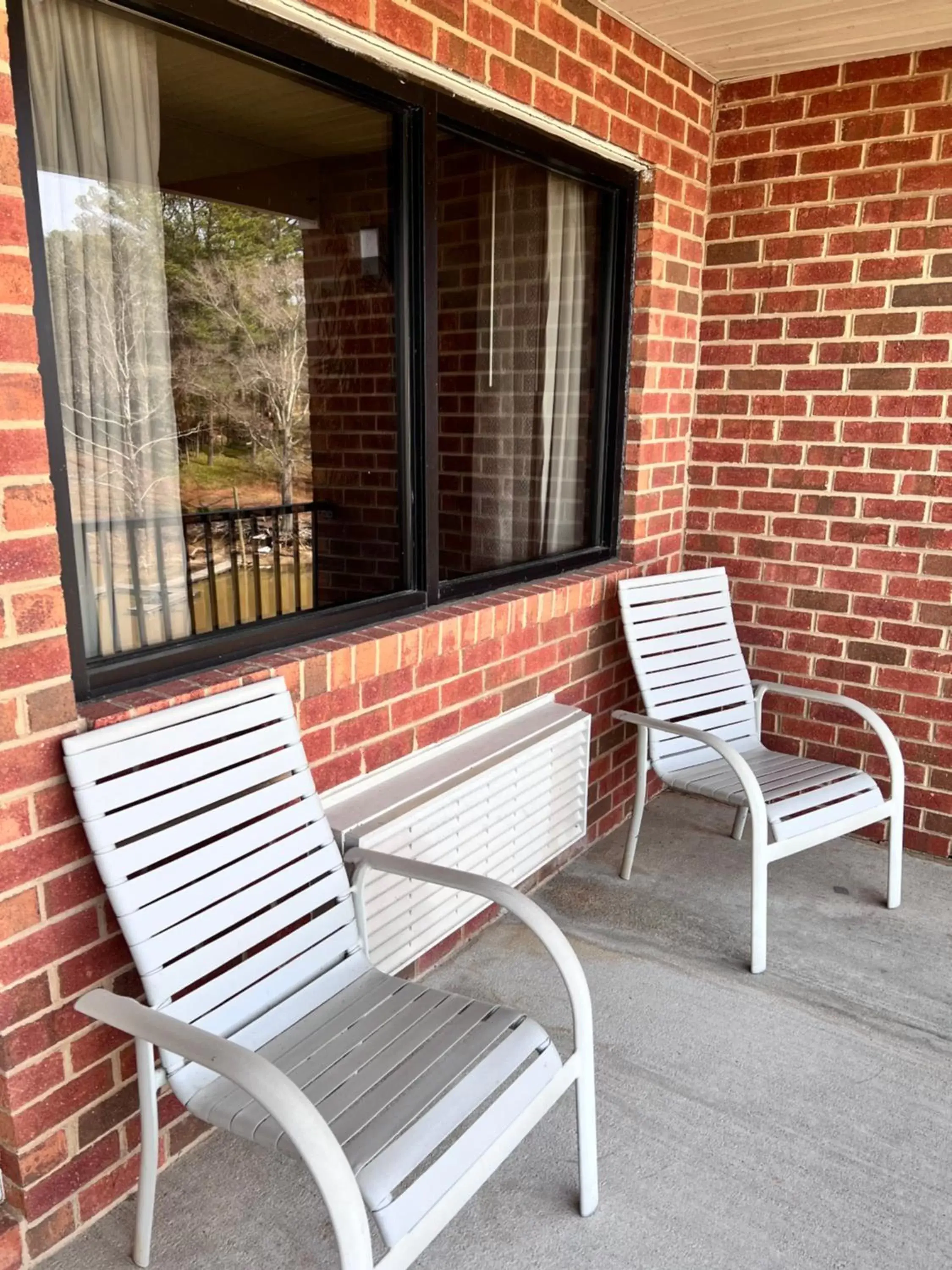 Balcony/Terrace in Clarion Pointe on the Lake Clarksville - South Hill West