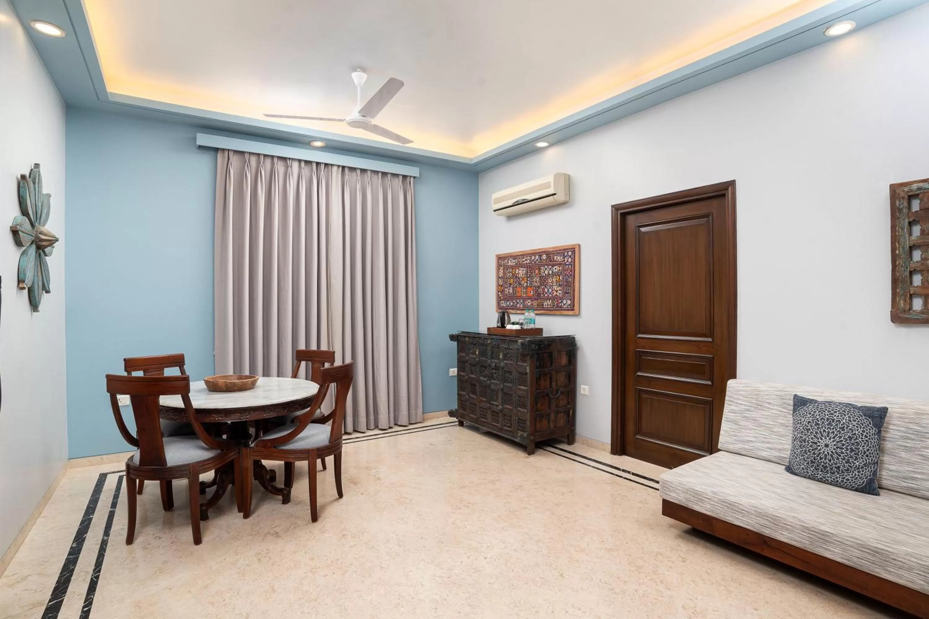 Living room in The Almond Tree