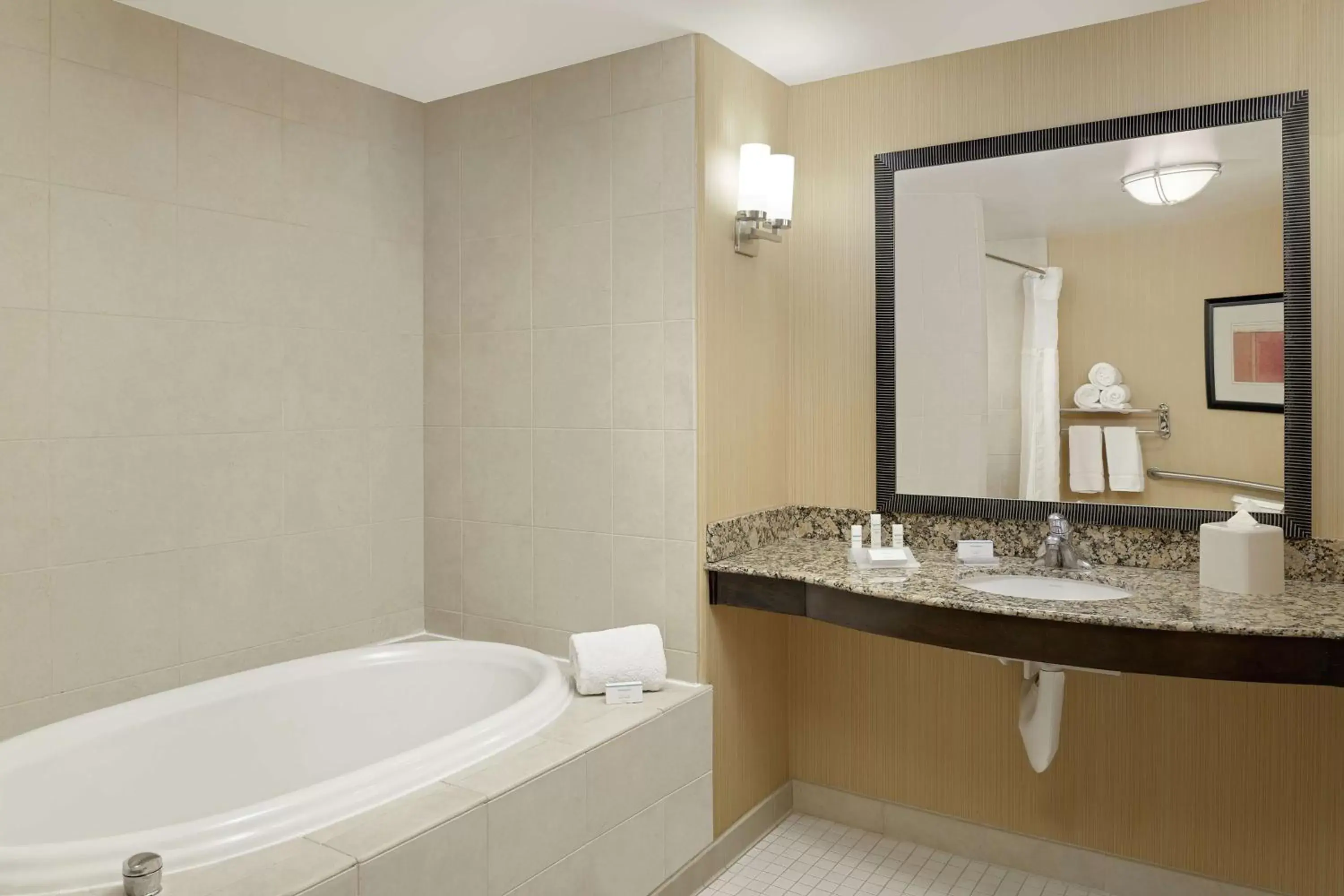 Bathroom in Hilton Garden Inn Fontana