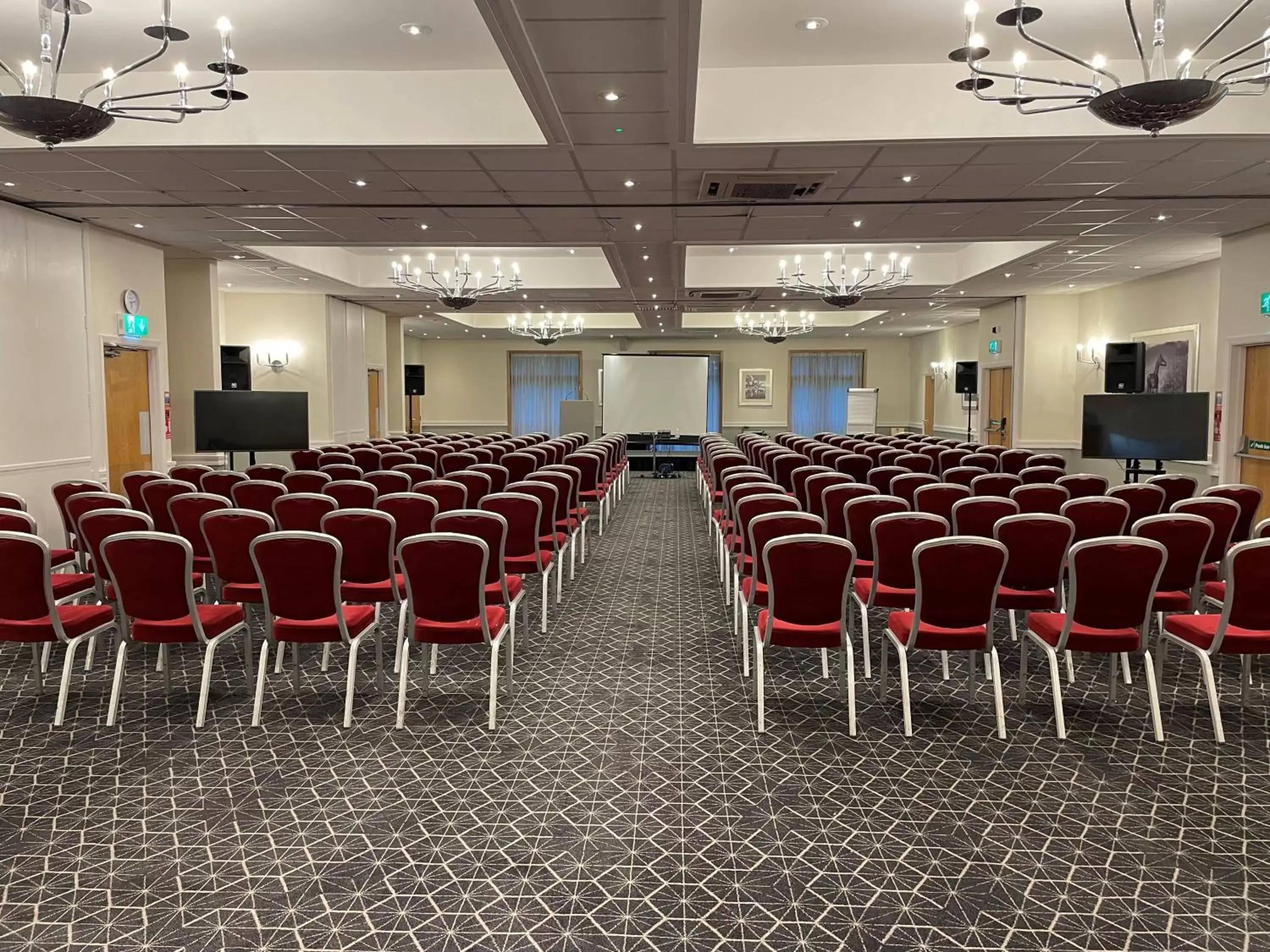 Meeting/conference room in Delta Hotels by Marriott Milton Keynes