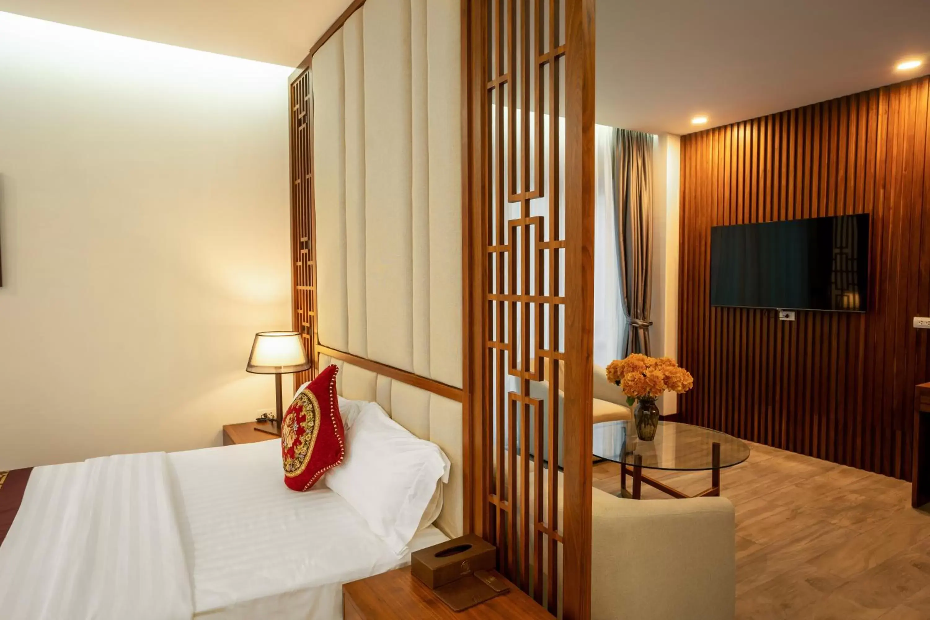 Photo of the whole room, Bed in MT Collection Hotel Photo of the whole room, Bed in MT Collection Hotel