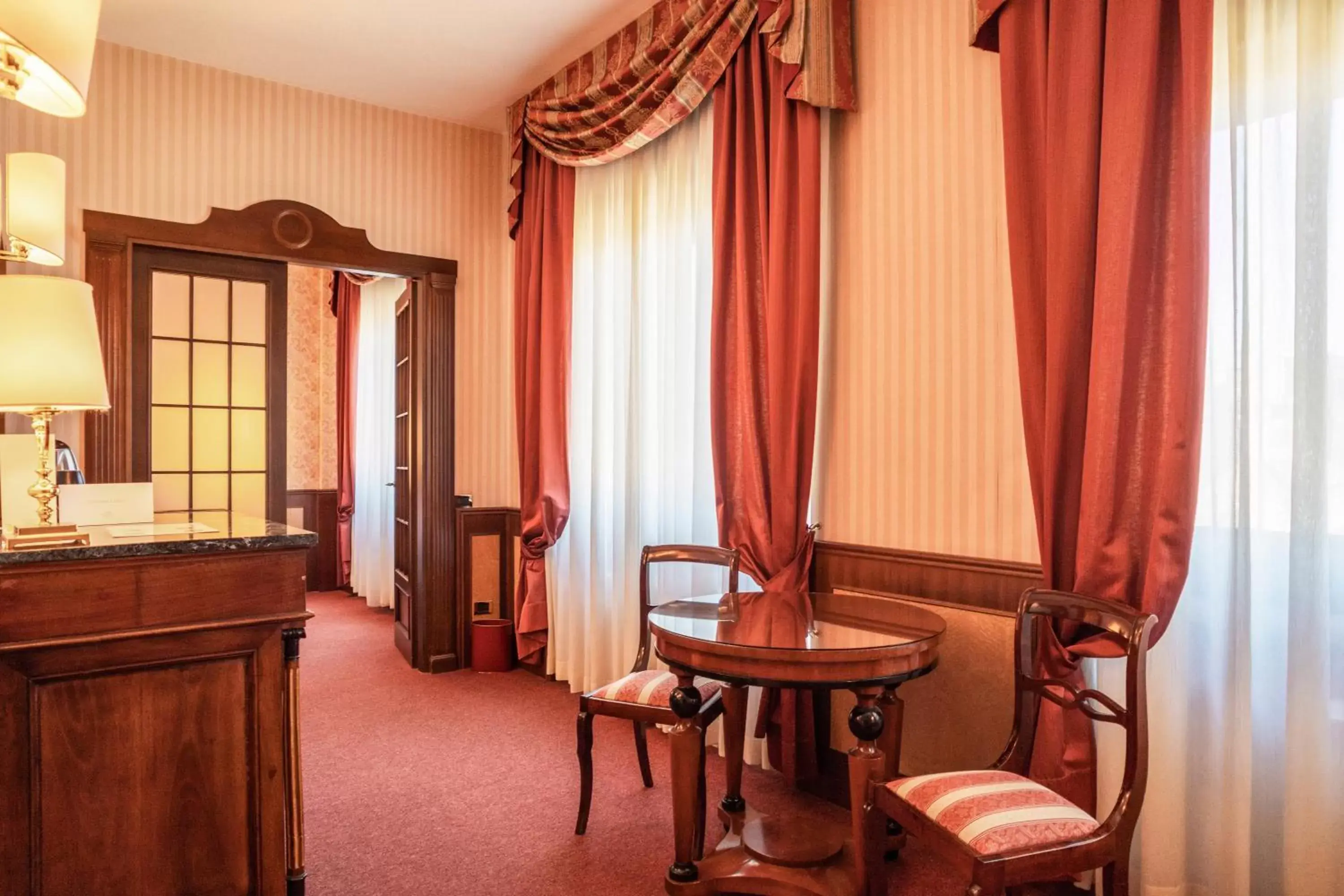 Living room, Seating Area in Palazzo Porta Romana Hotel