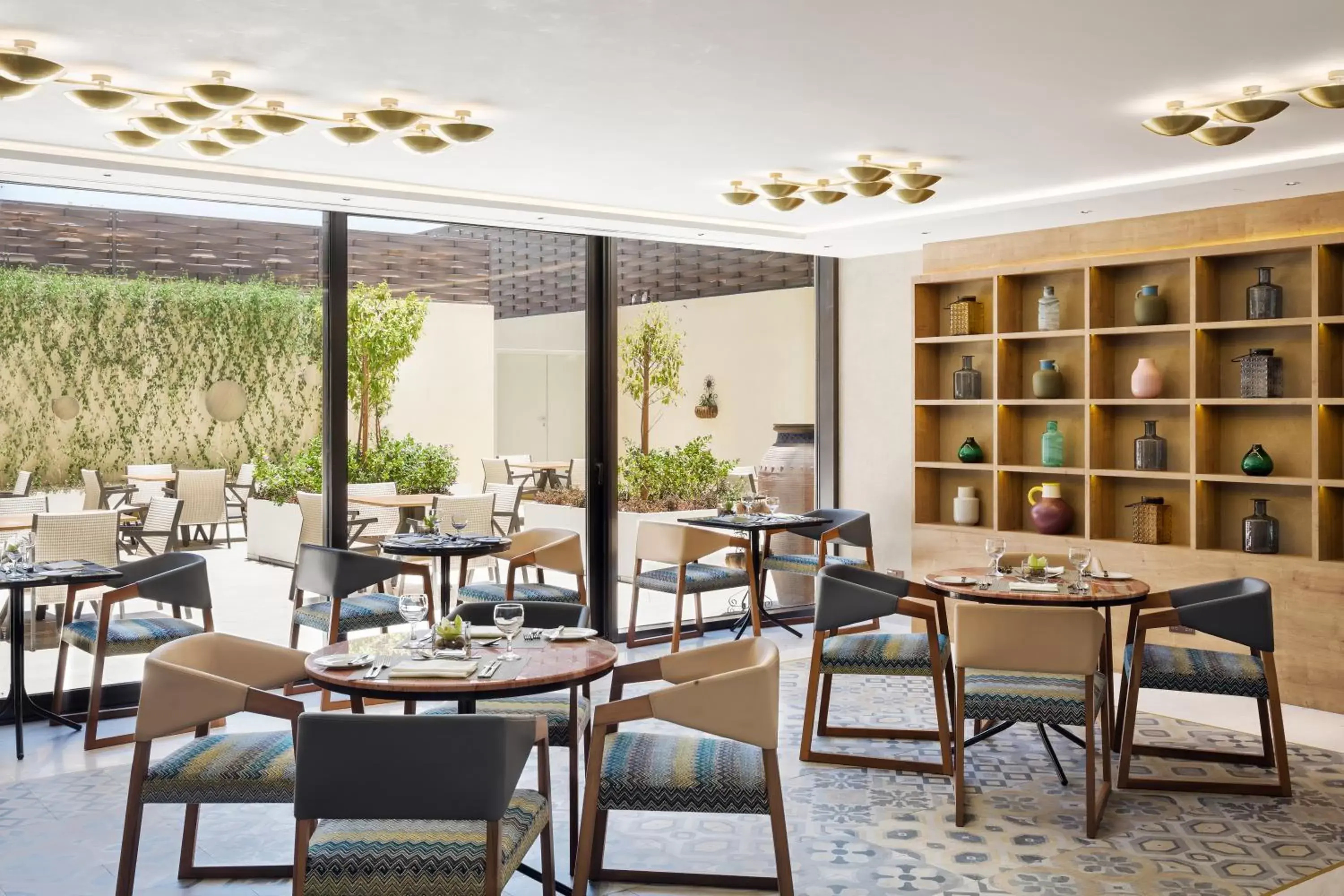 Restaurant/places to eat in Mövenpick Hotel Tahlia Jeddah Restaurant/places to eat in Mövenpick Hotel Tahlia Jeddah