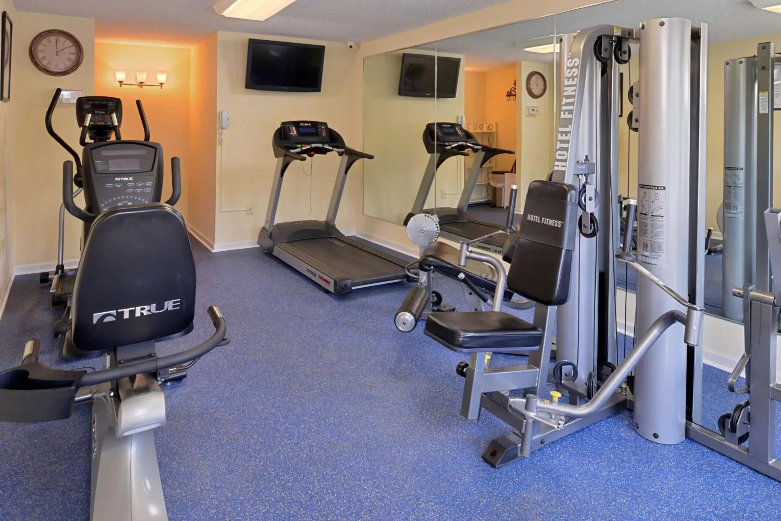 Fitness centre/facilities, Fitness Center/Facilities in Best Western PLUS Santee Inn