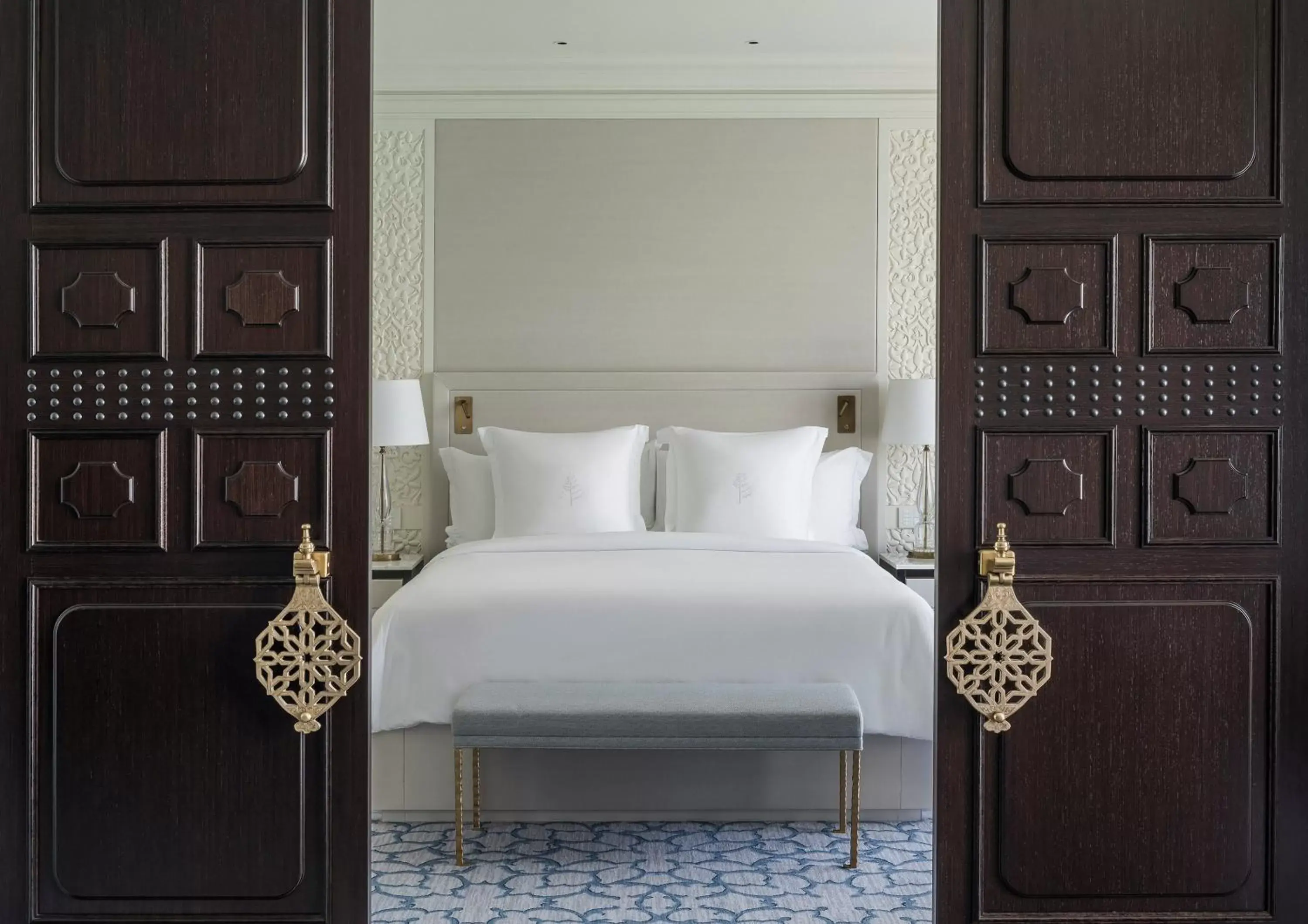 Bedroom, Bed in Four Seasons Hotel Doha