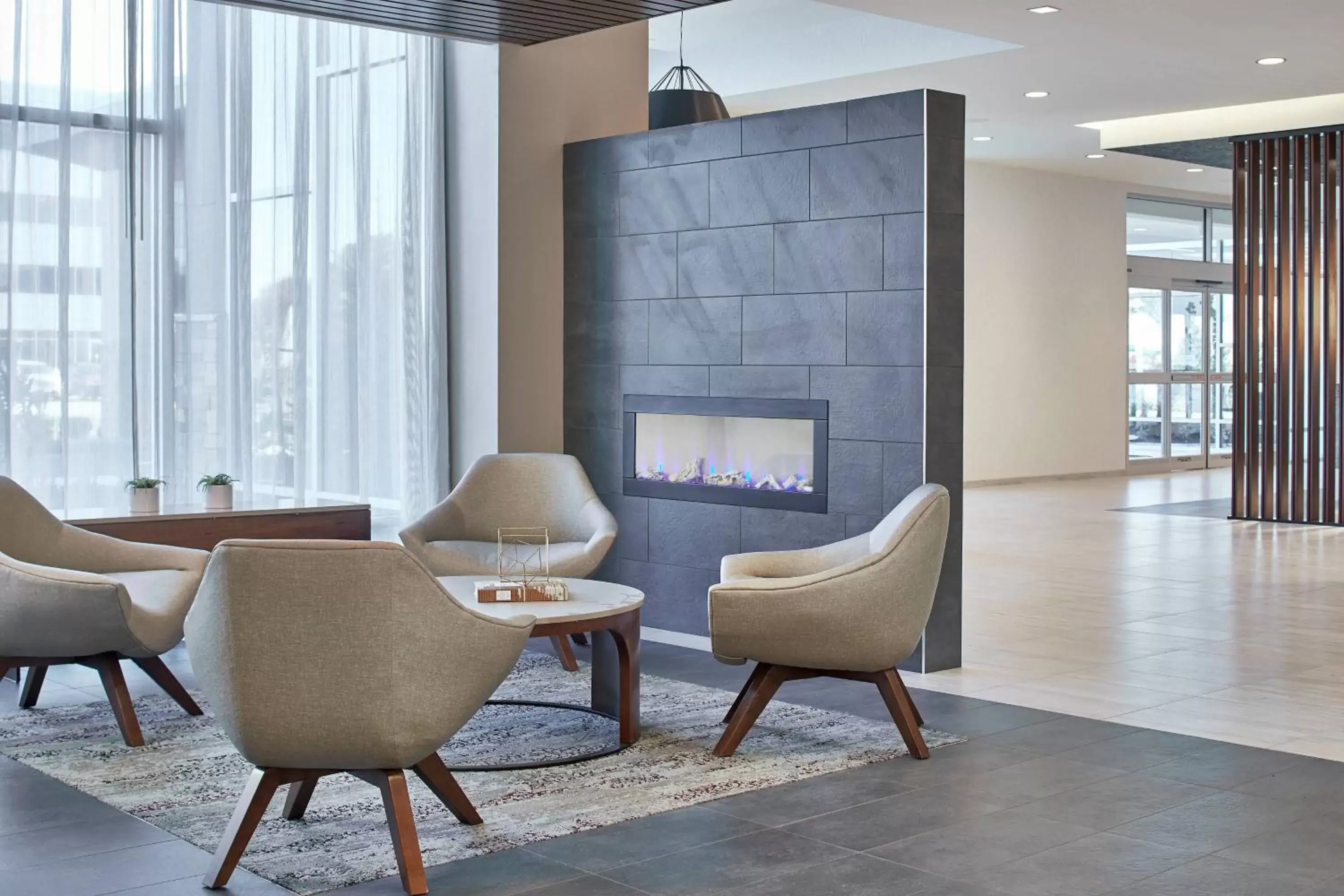 Lobby or reception, Seating Area in Courtyard by Marriott Albany Airport