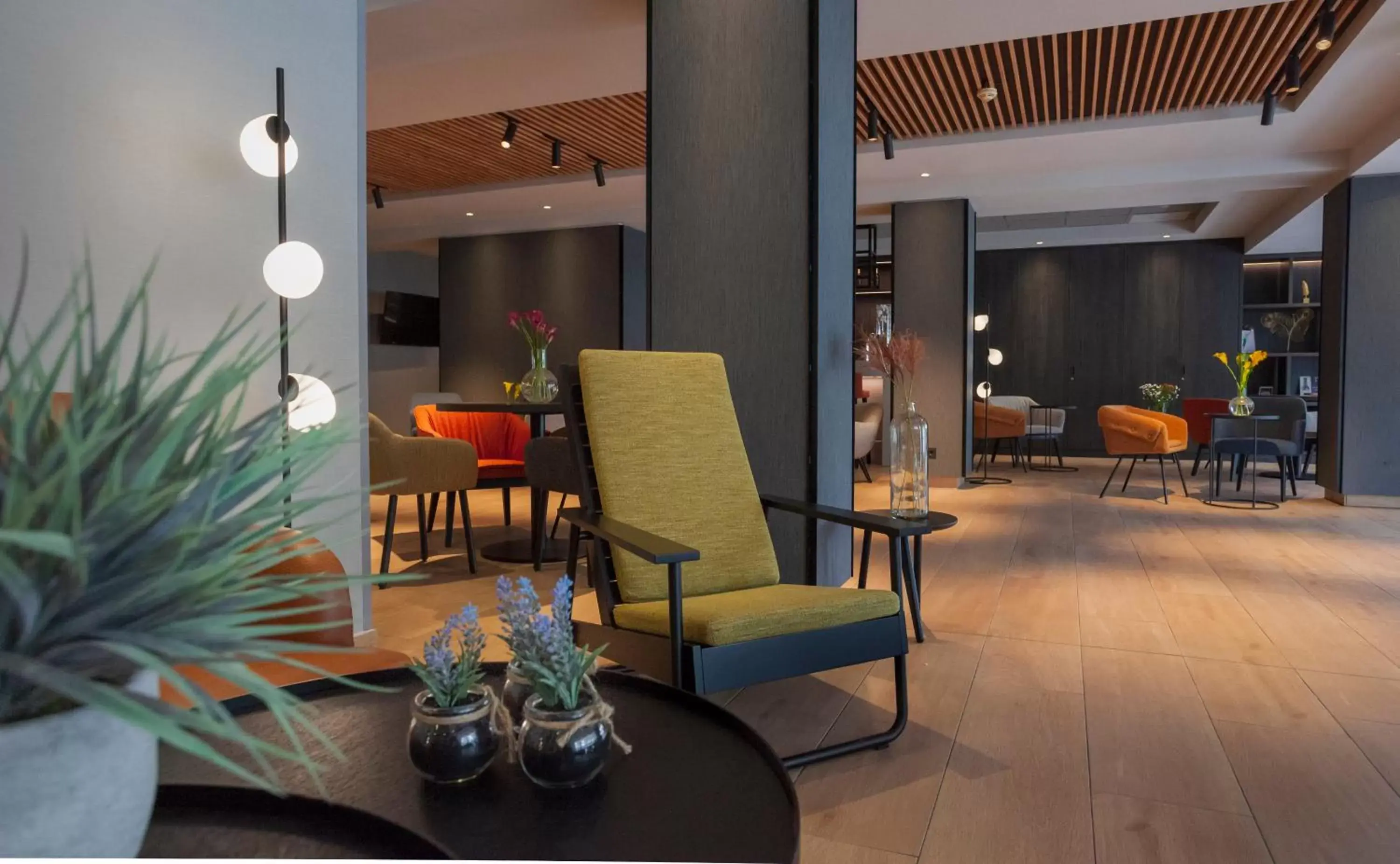 Lounge or bar in ibis Styles Den Haag Scheveningen