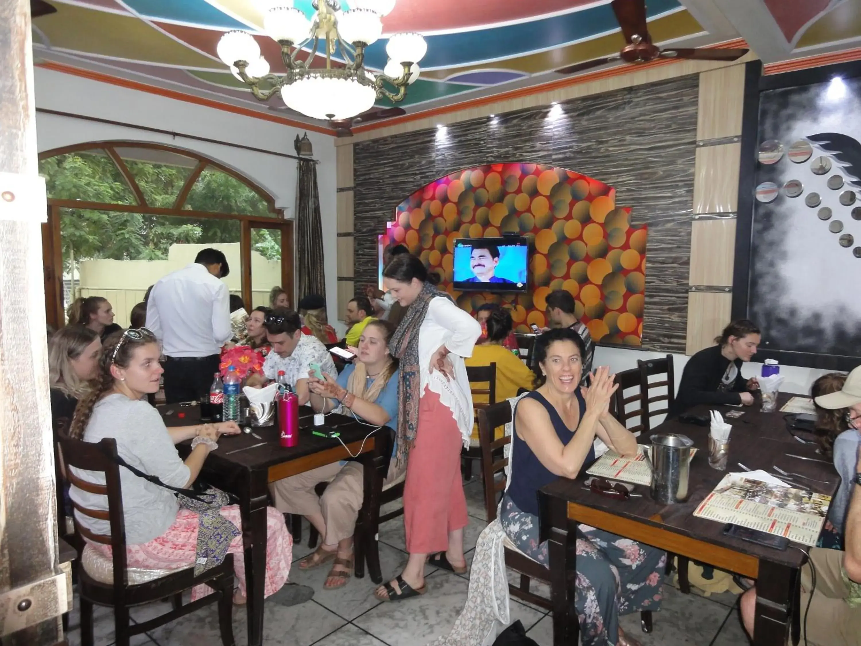Restaurant/places to eat in Hotel Taj Plaza, VIP Road, Agra