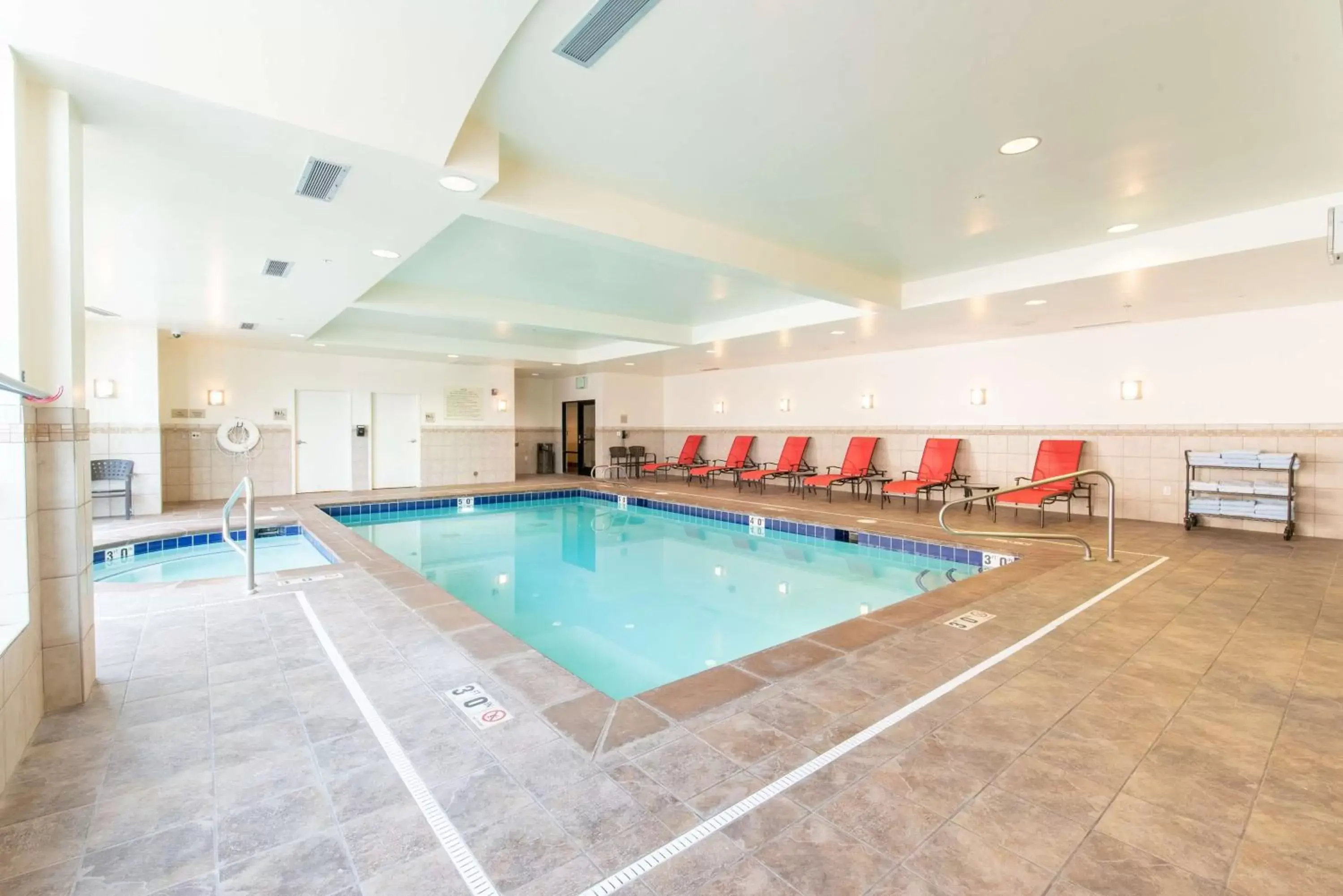 Swimming Pool in Hilton Garden Inn Ogden