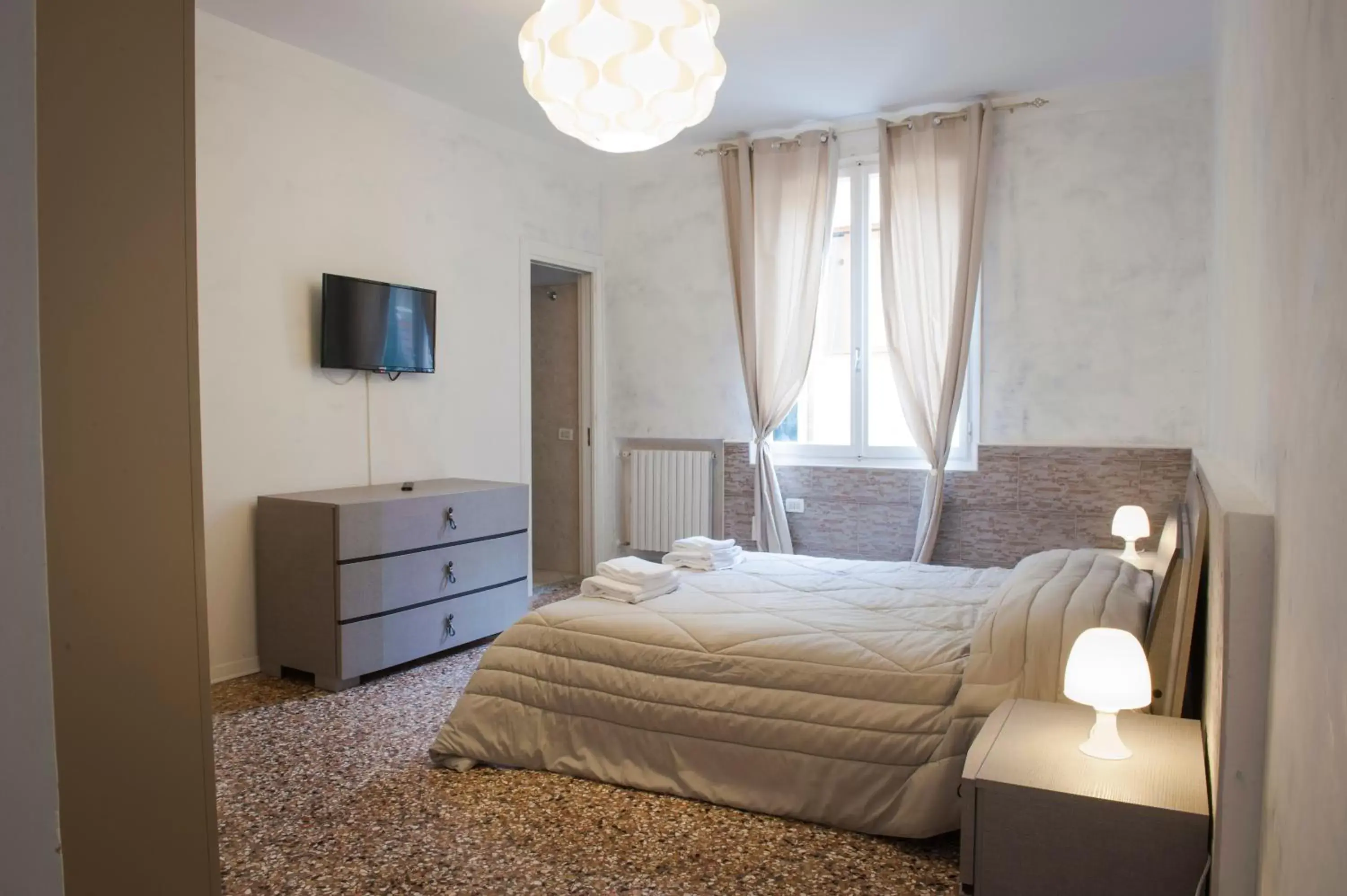 Bedroom, Bed in Porta Orientalis Venice