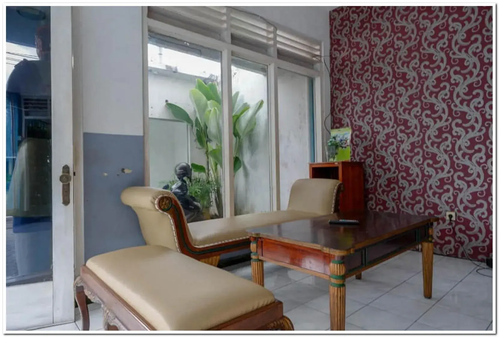 Lobby or reception in RedDoorz @ Prawirotaman Lobby or reception in RedDoorz @ Prawirotaman