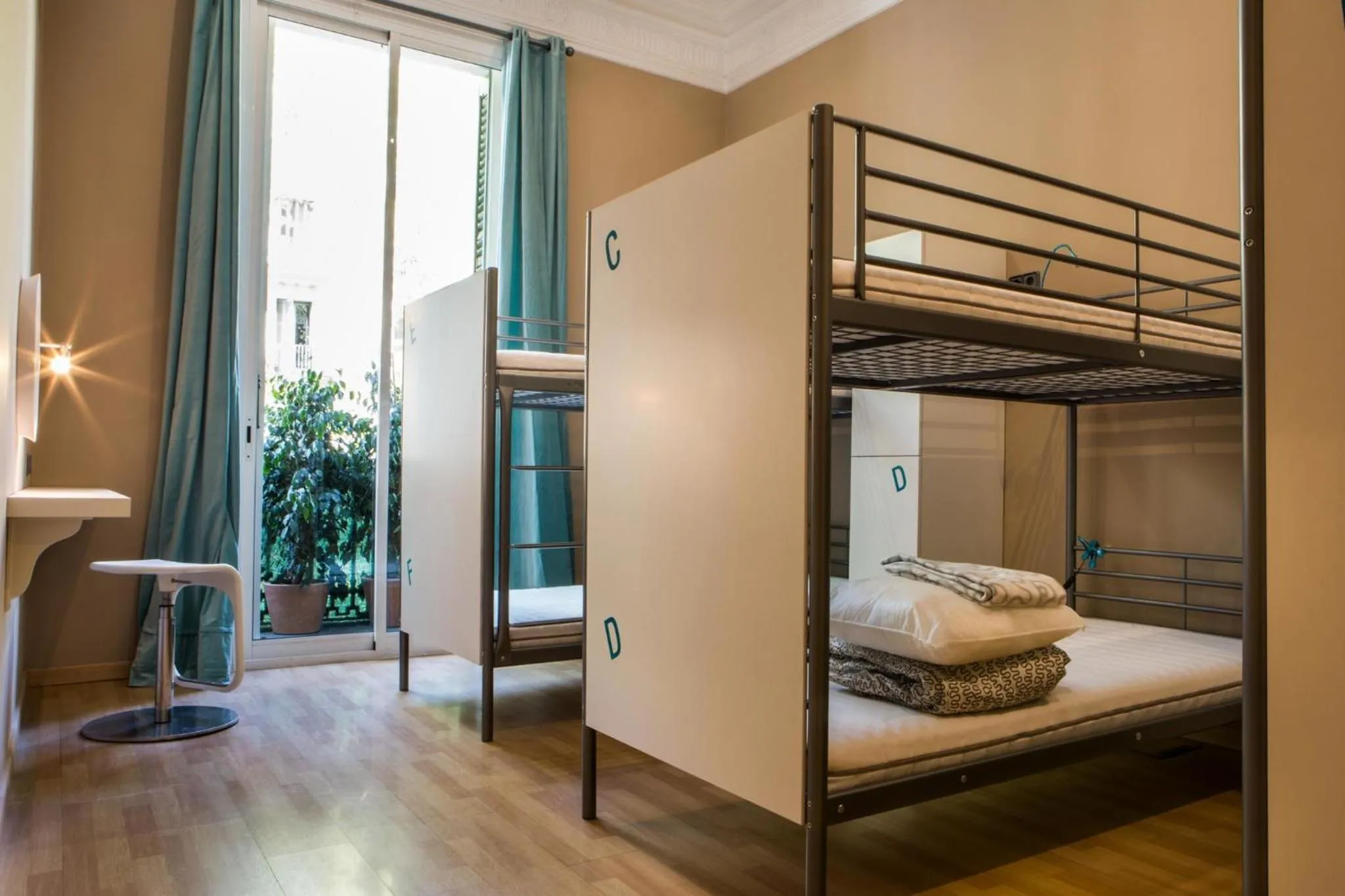 Photo of the whole room, Bed in Born Barcelona Hostel