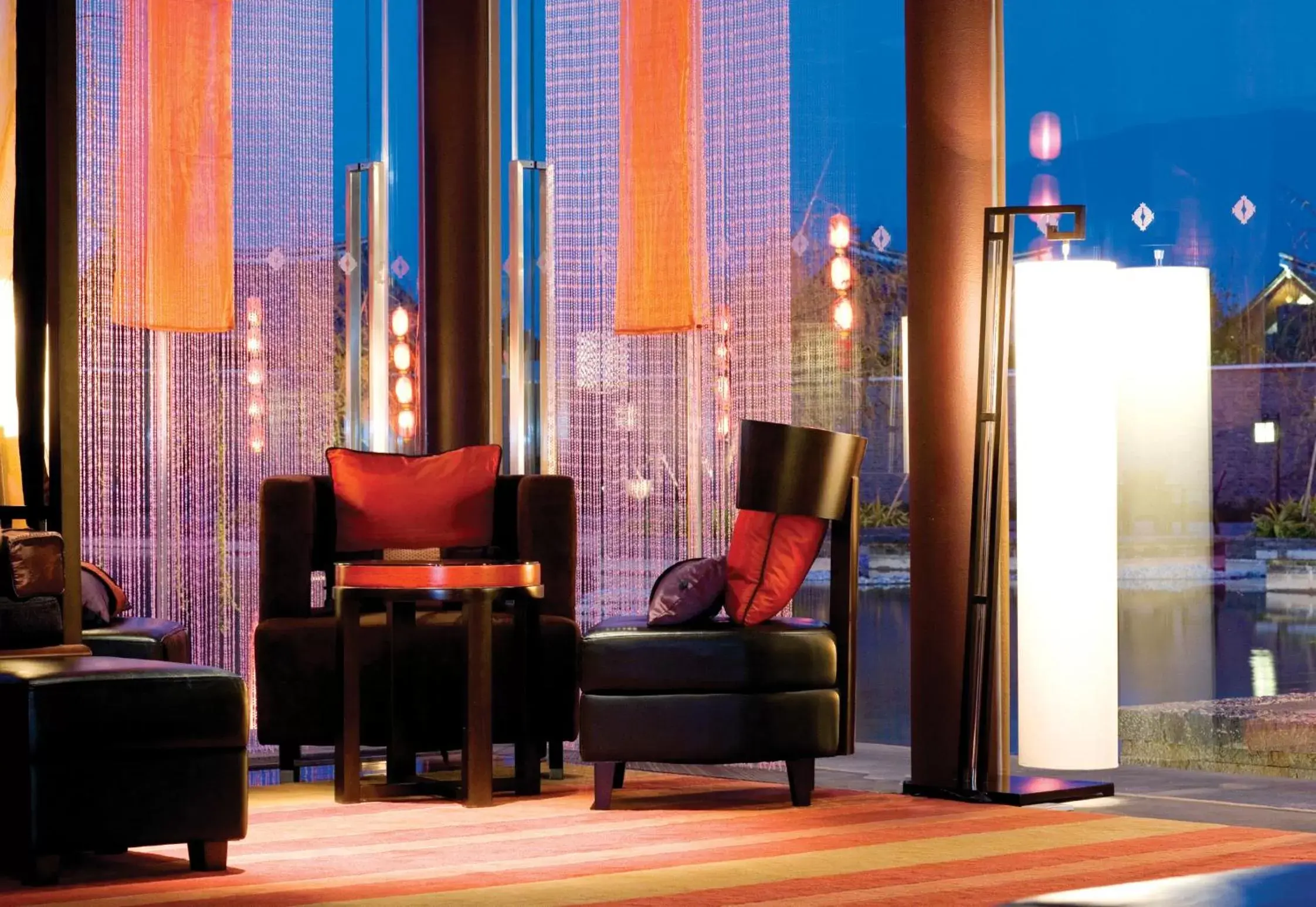 Lounge or bar in Banyan Tree Lijiang Lounge or bar in Banyan Tree Lijiang