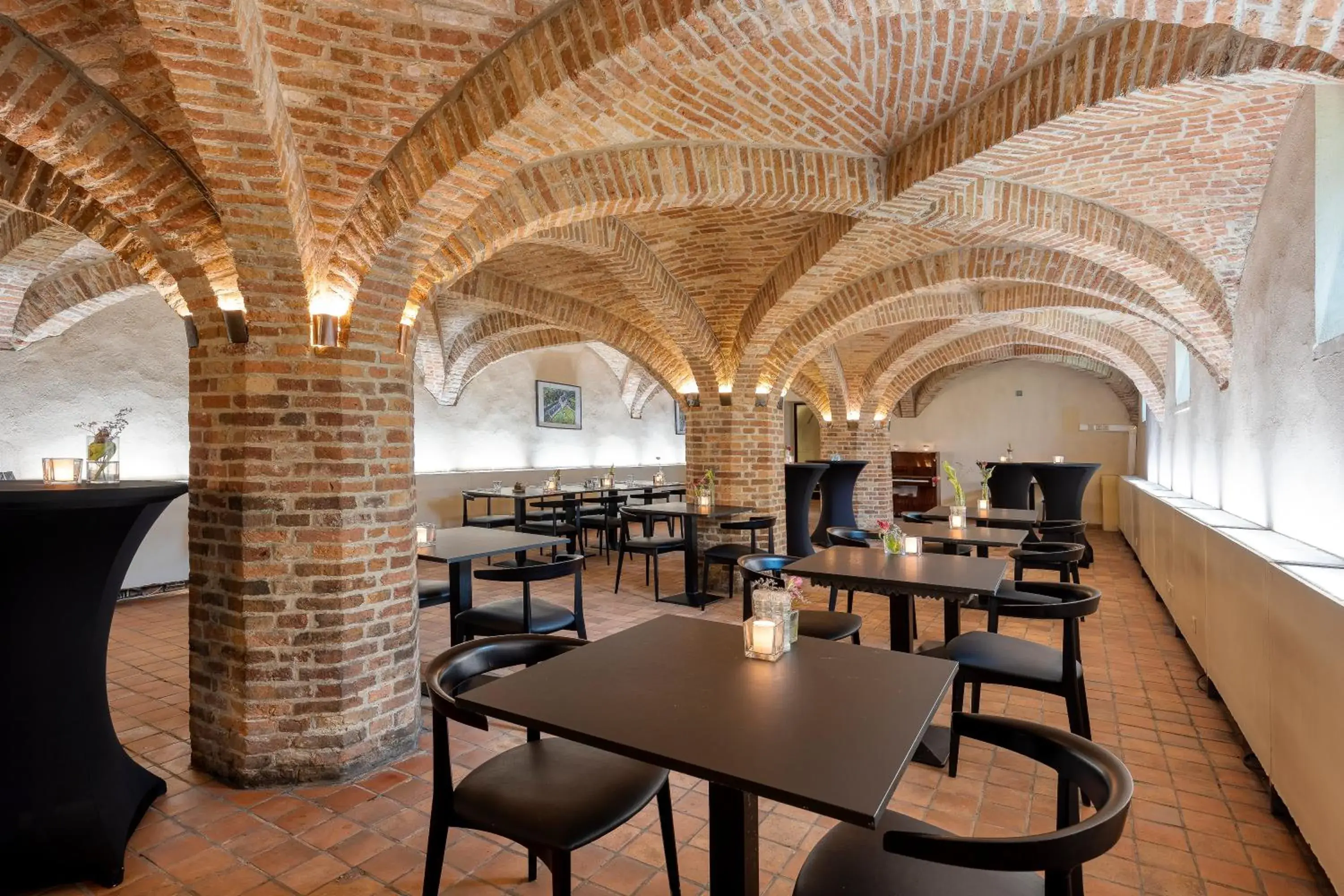 Restaurant/Places to Eat in Priorij Corsendonk