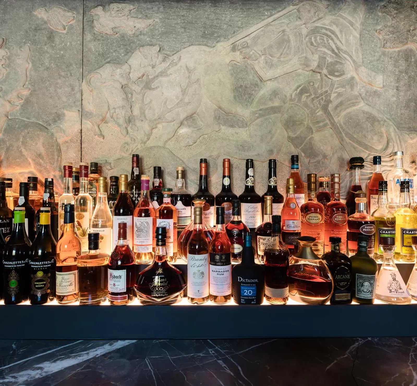 Lounge or bar in Château de Vignée