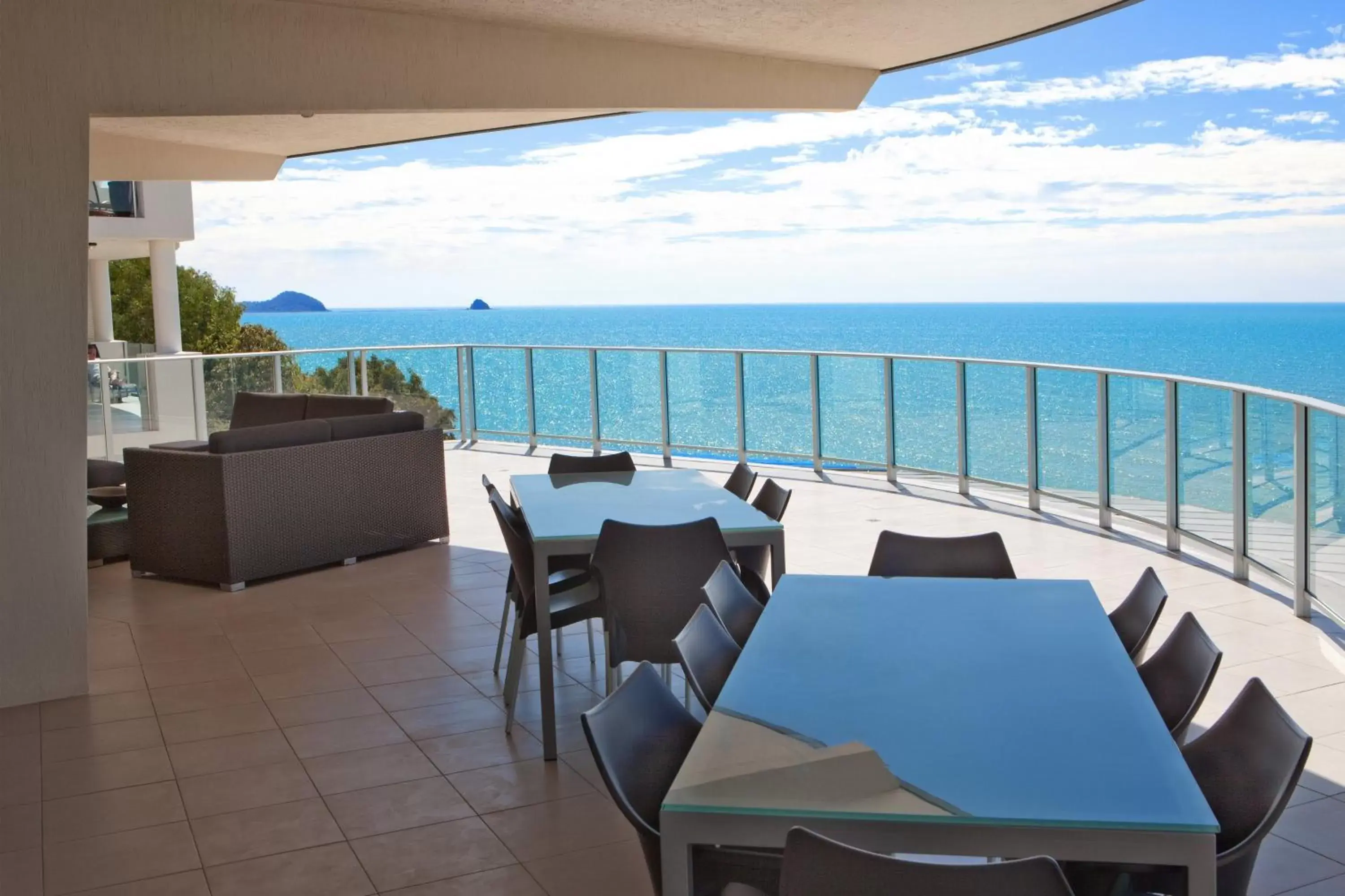 Balcony/Terrace in Vue Apartments Trinity Beach