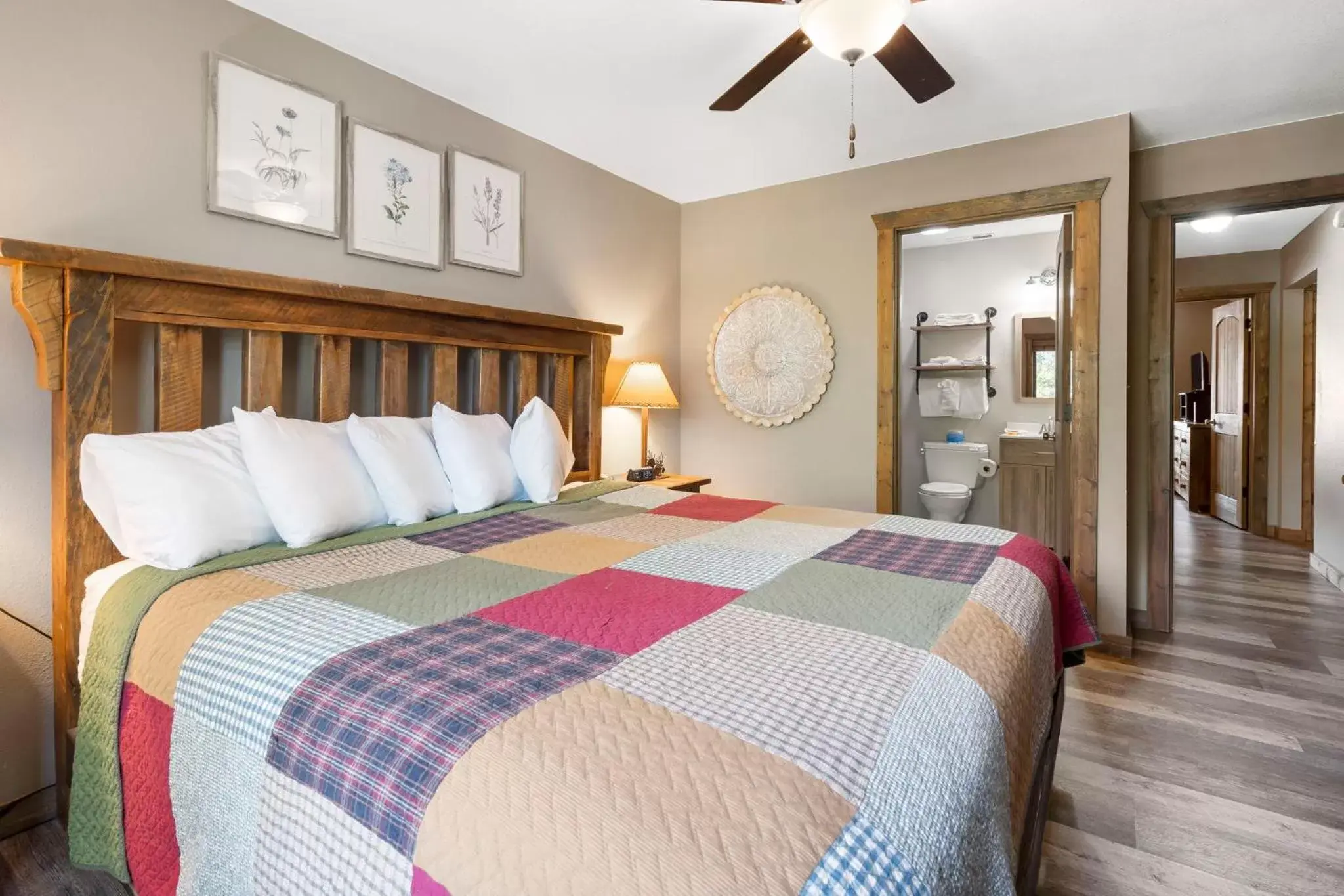 Bedroom, Bed in Table Rock Resorts at Indian Point