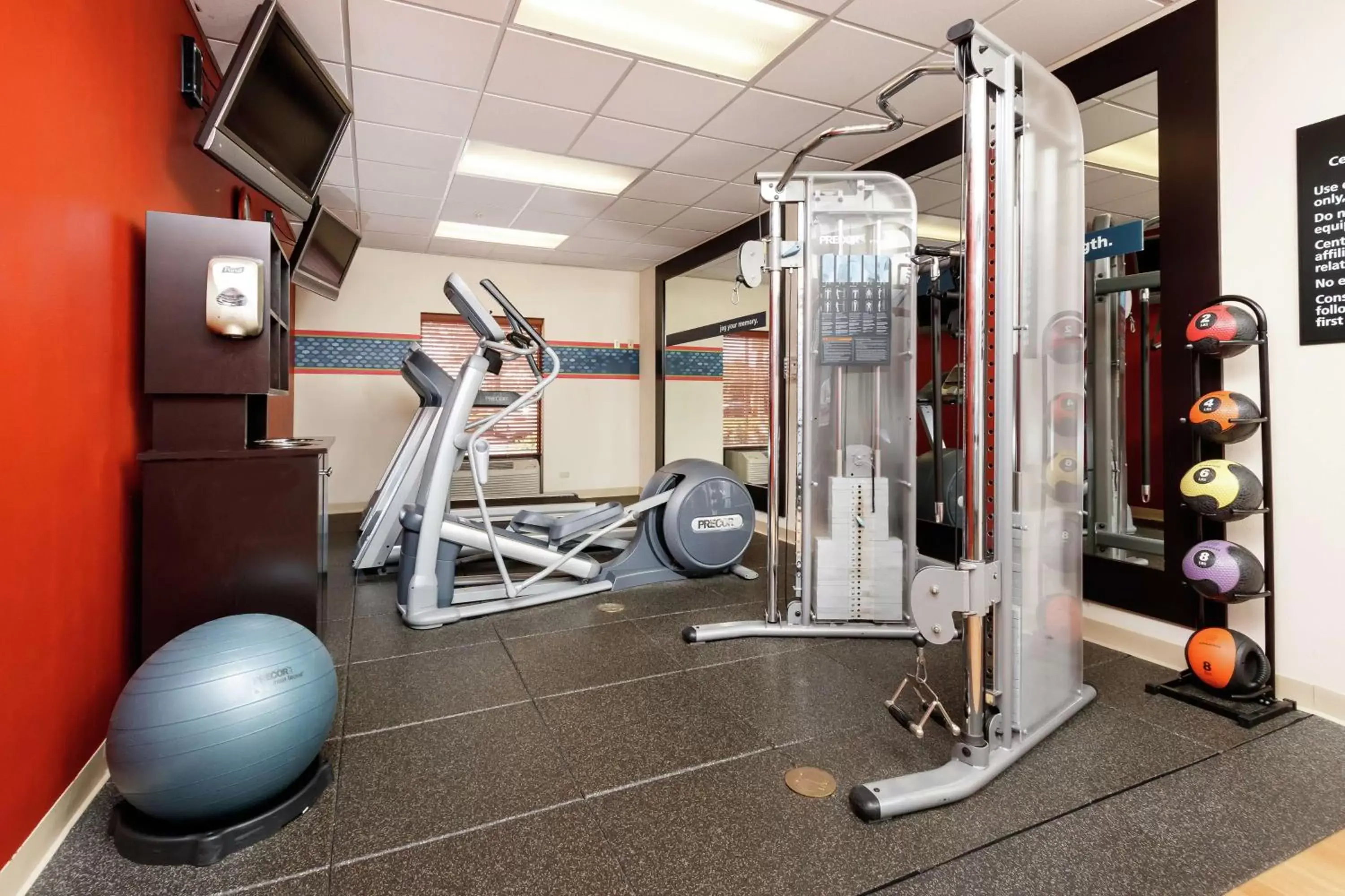 Fitness centre/facilities, Fitness Center/Facilities in Hampton Inn & Suites Navarre