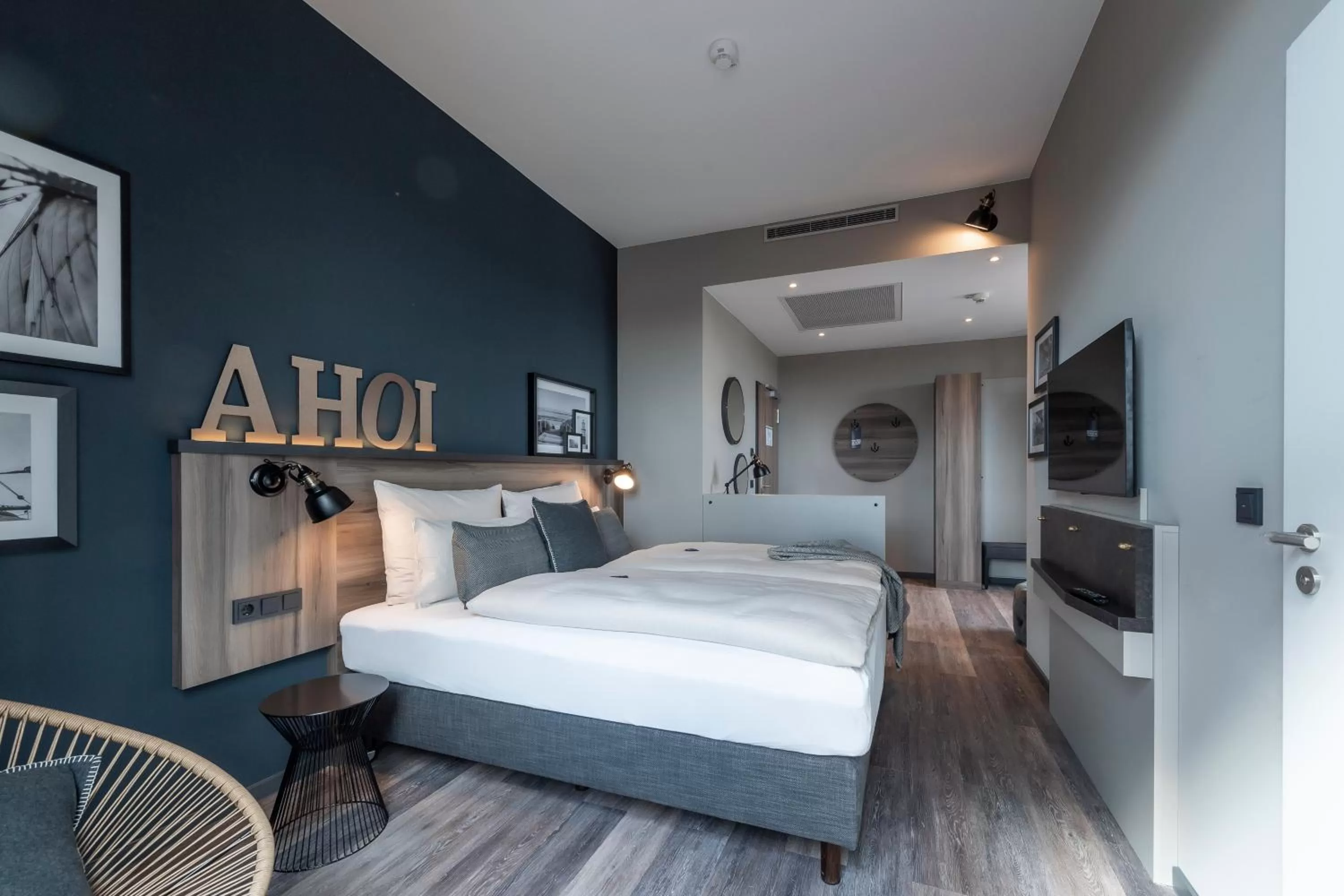 Bed in HARBR Hotel Ludwigsburg, a member of Radisson Individuals