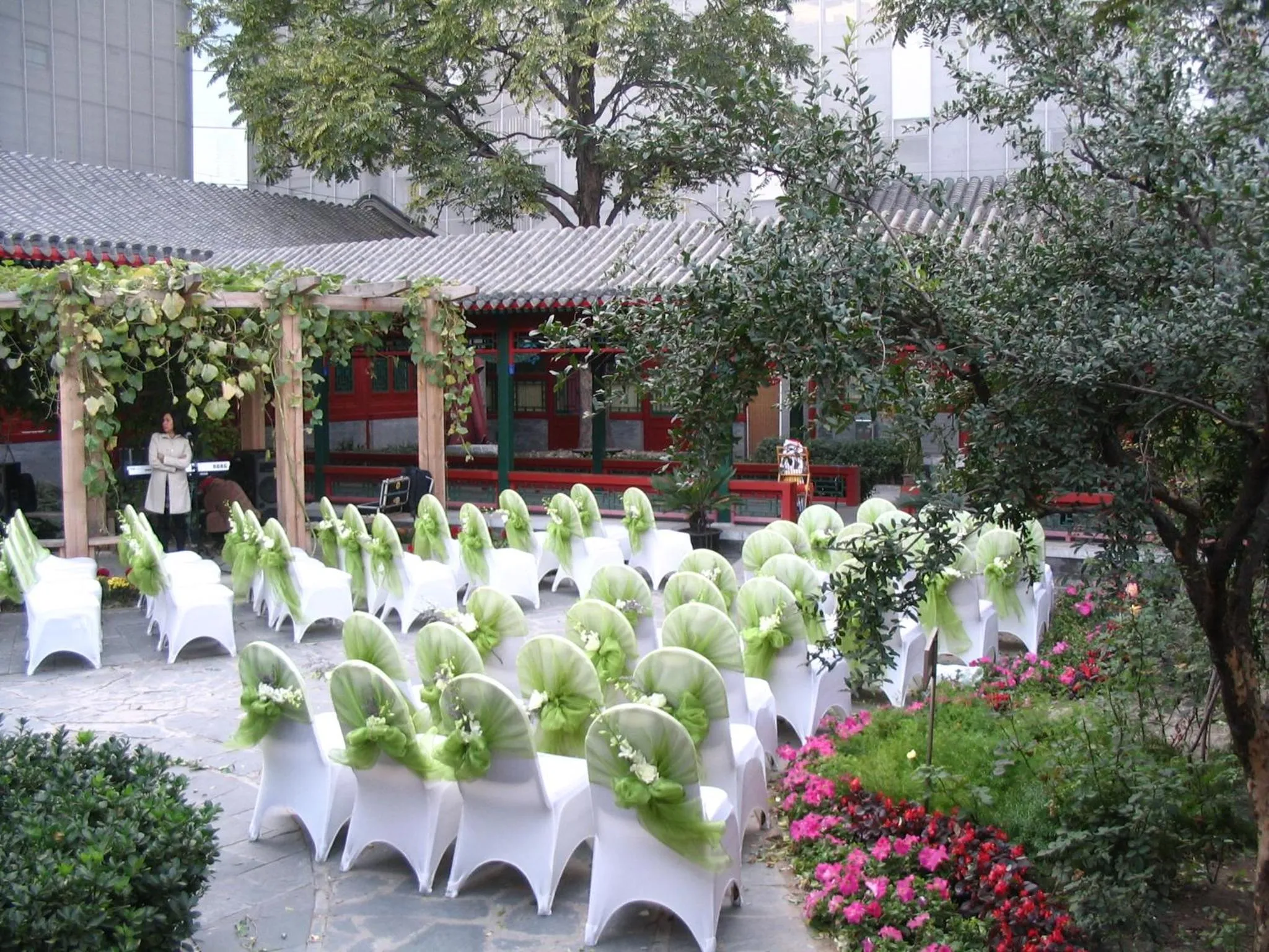 Garden in Beijing Jingyuan Courtyard Hotel