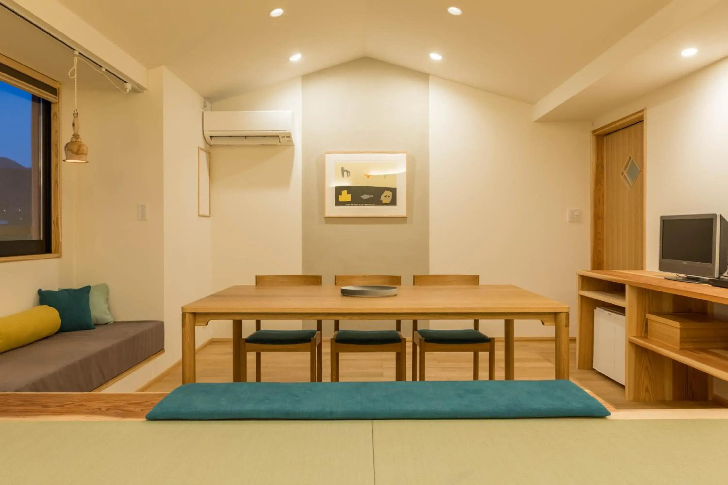 Photo of the whole room in Ryokan Oomuraya
