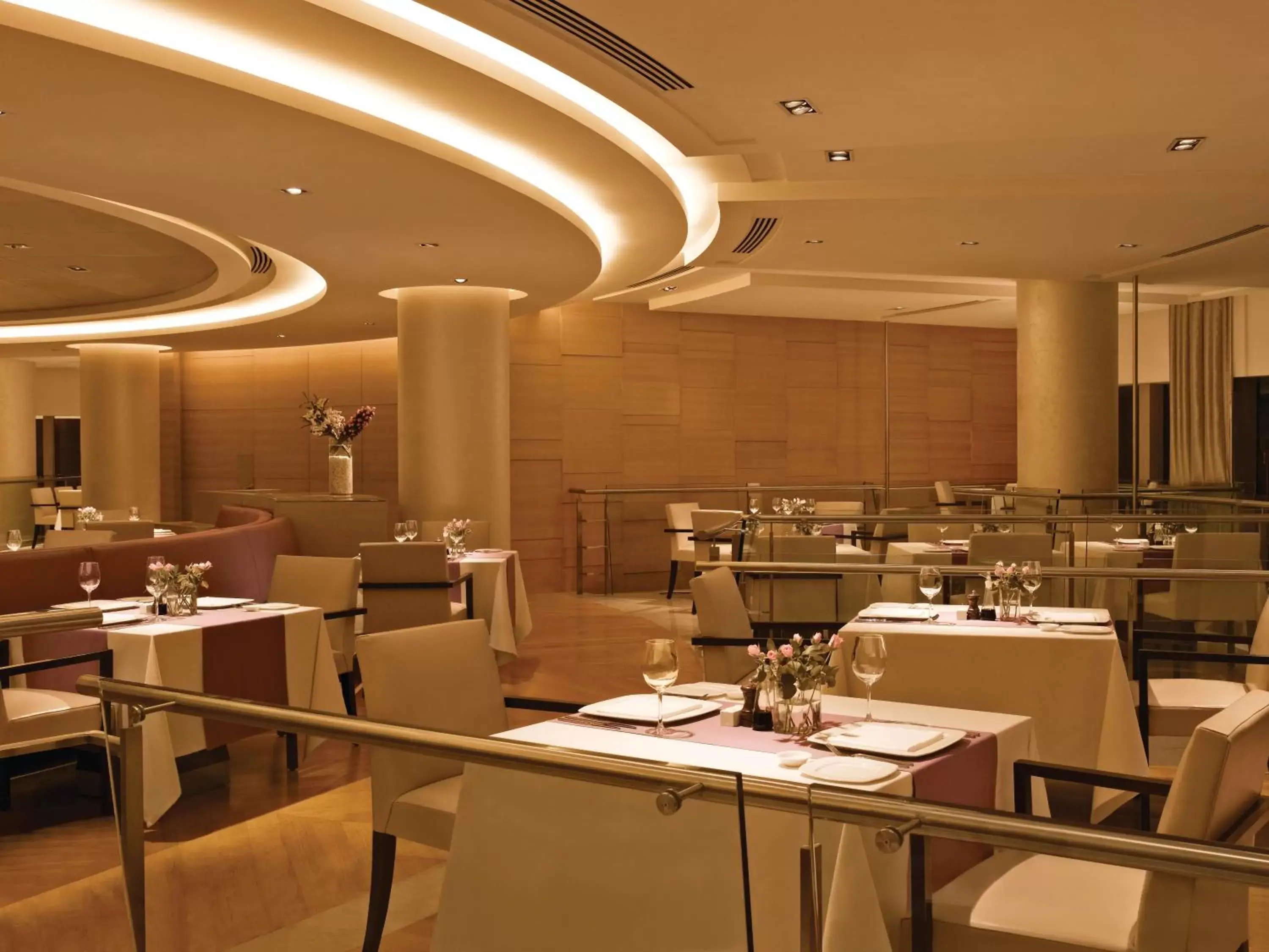 Restaurant/places to eat in Trident Bandra Kurla Restaurant/places to eat in Trident Bandra Kurla