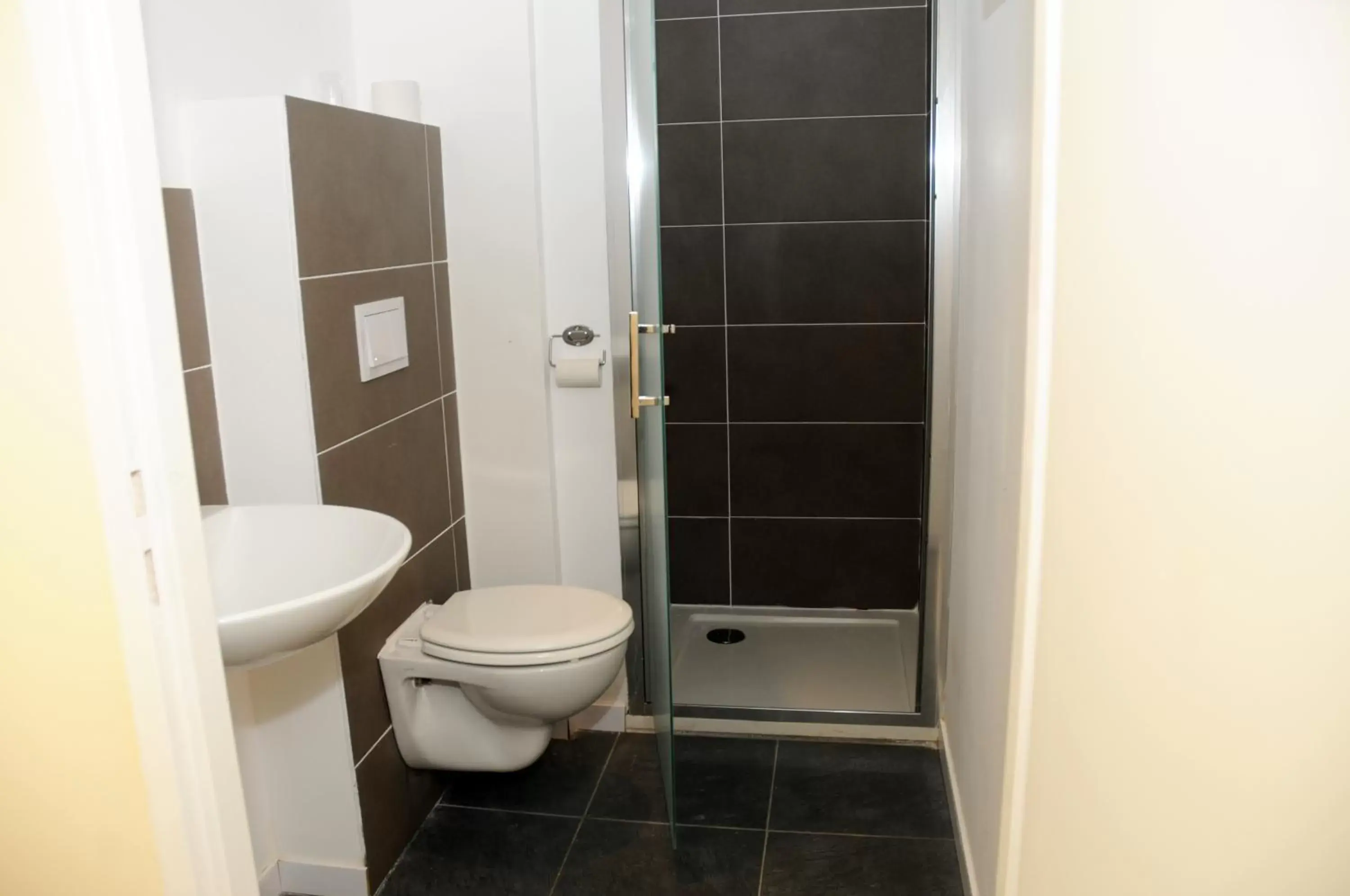 Shower, Bathroom in Kyriad Direct Morez