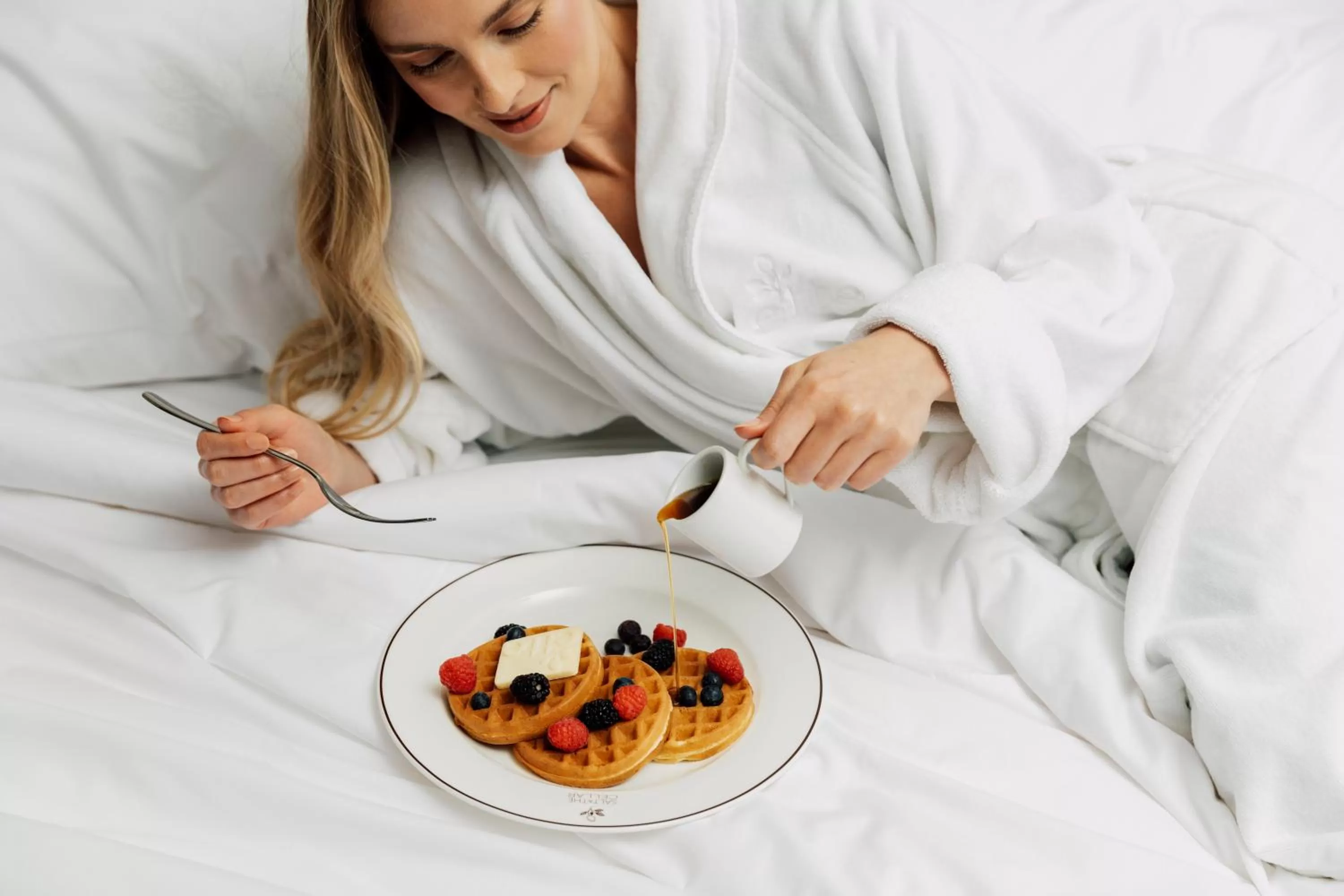 Food and drinks, Bed in ette luxury hotel & spa - Near Disney Theme Parks