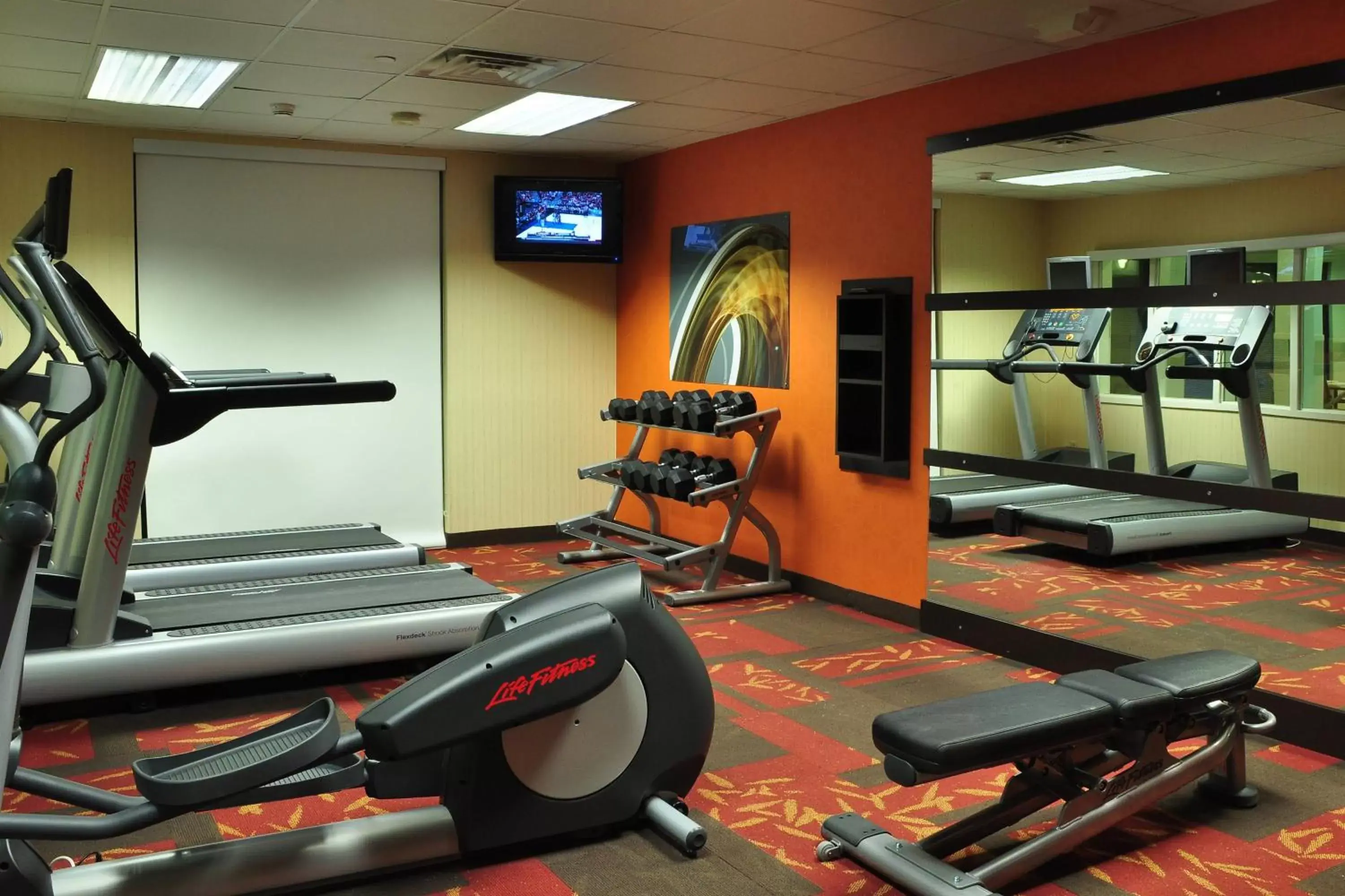 Fitness centre/facilities, Fitness Center/Facilities in Courtyard by Marriott Kingston