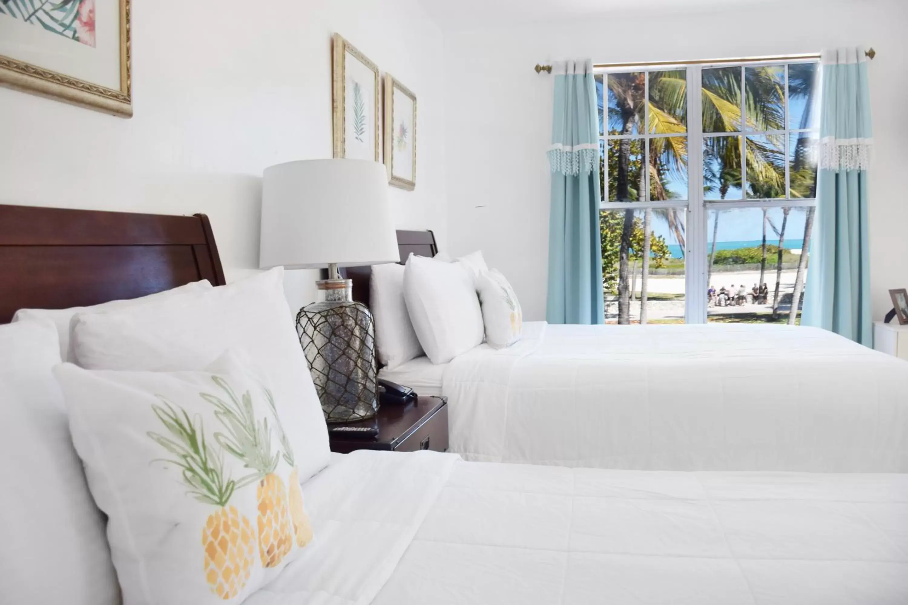 Bedroom, Bed in Beach Park Hotel