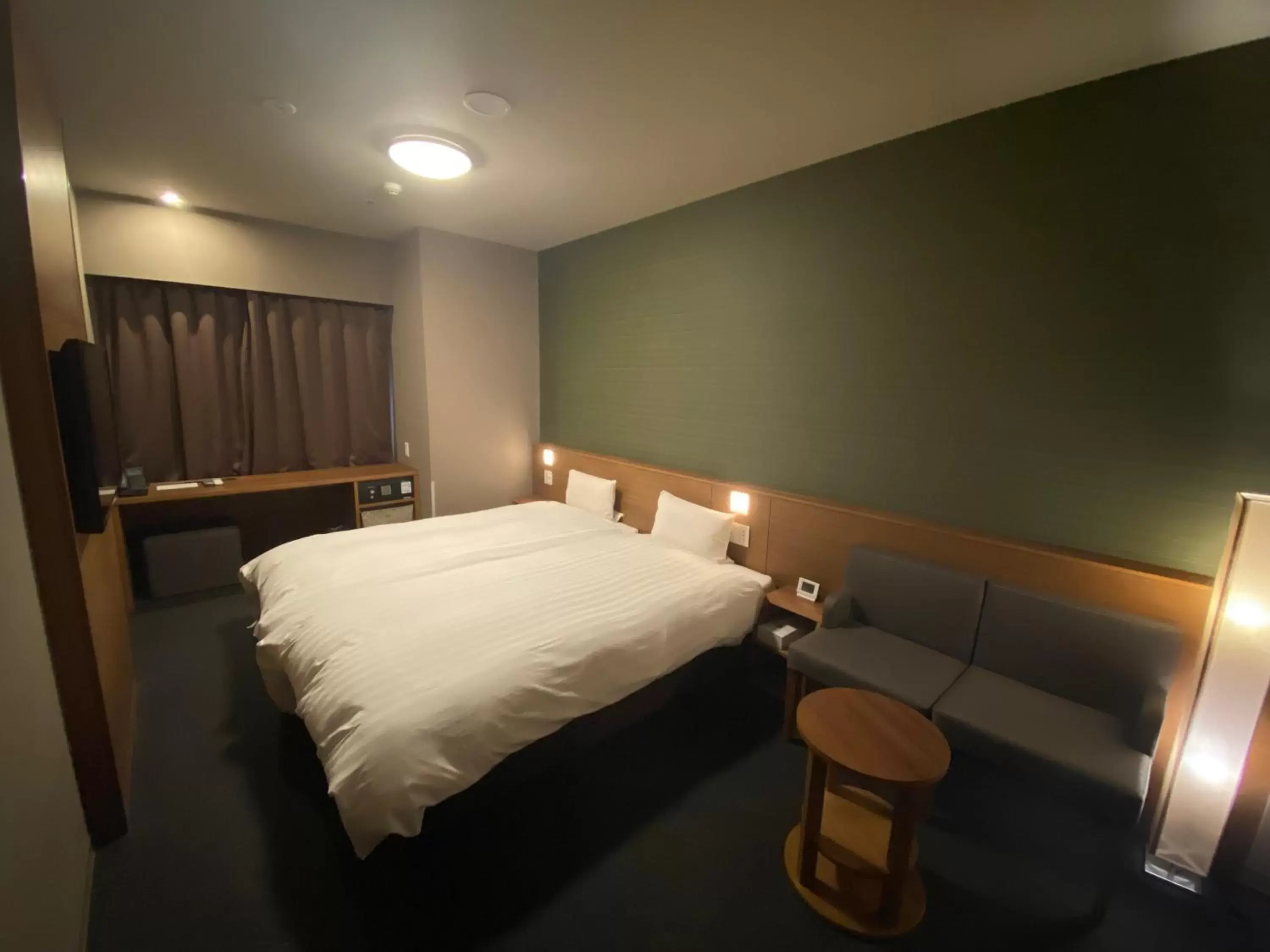 Bed in Dormy Inn Osaka Tanimachi