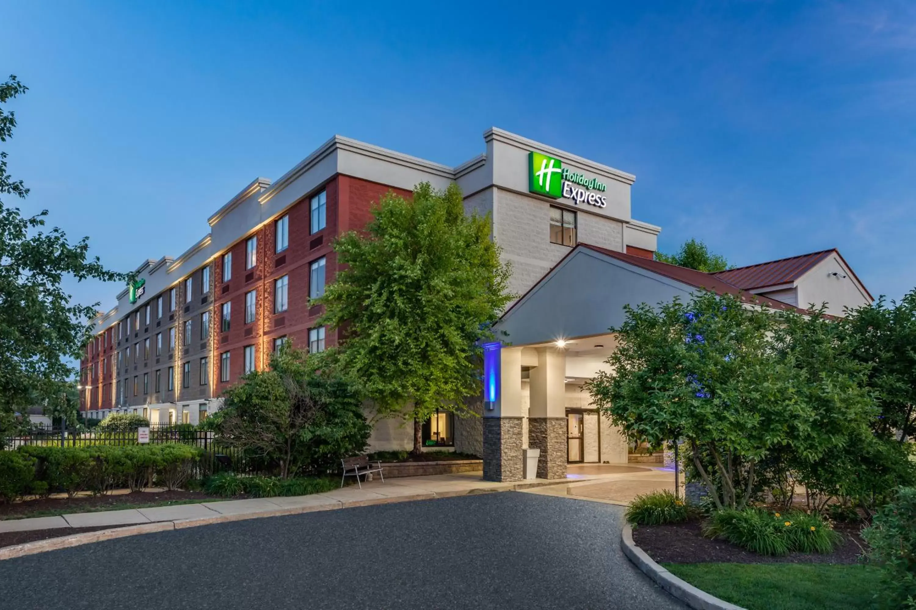 Property Building in Holiday Inn Express Exton - Great Valley, an IHG Hotel