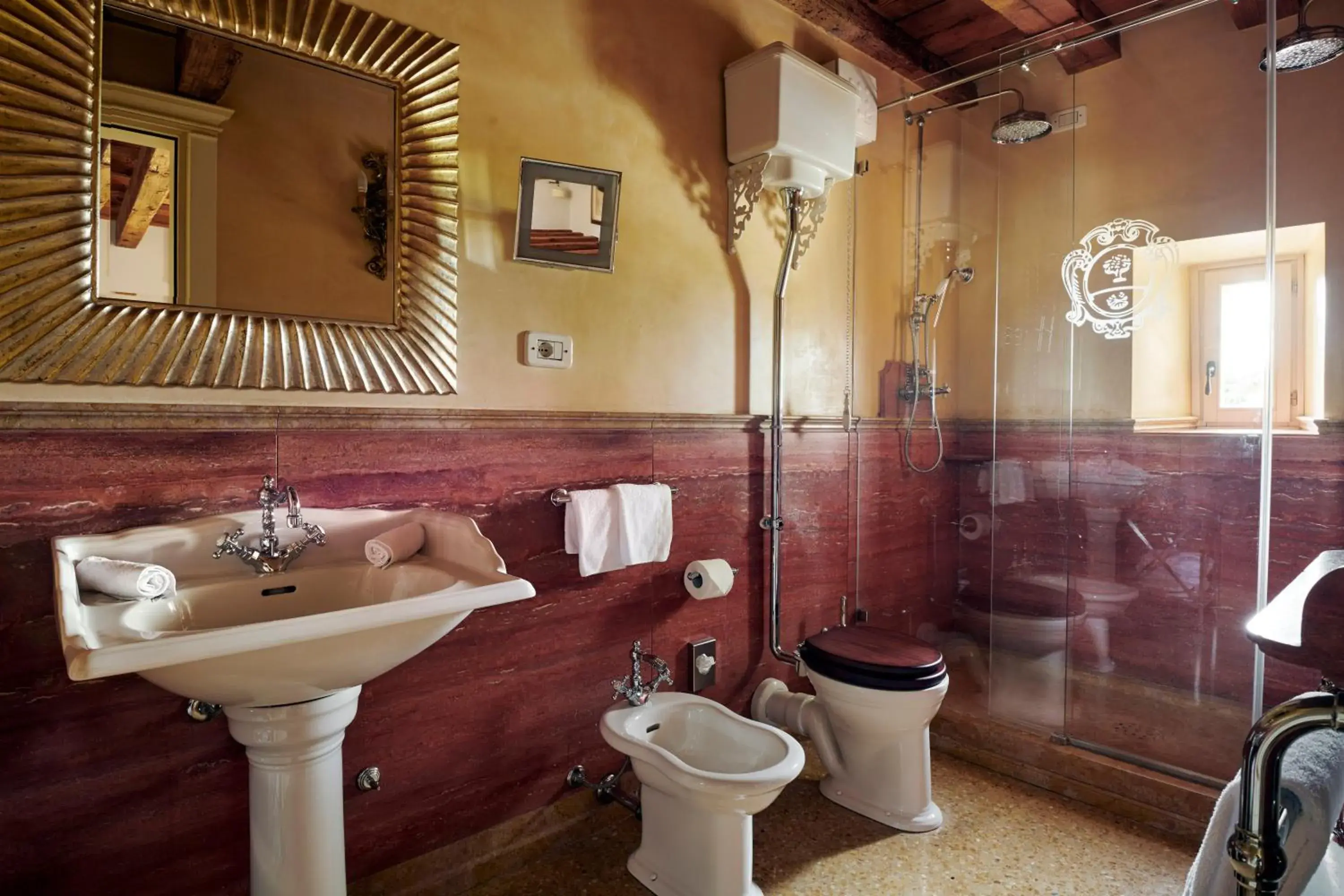 Bathroom in Villa Cordevigo Wine Relais