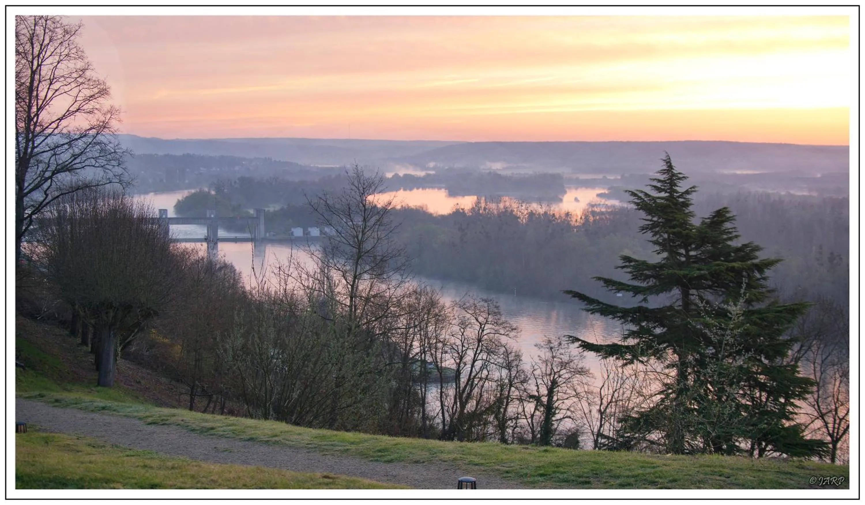 On site in Domaine De La Corniche