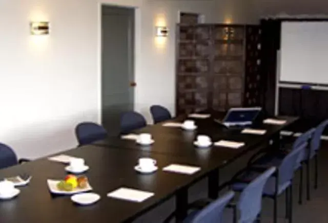 Meeting/conference room in ASURE 83 By The Sea Motor Lodge