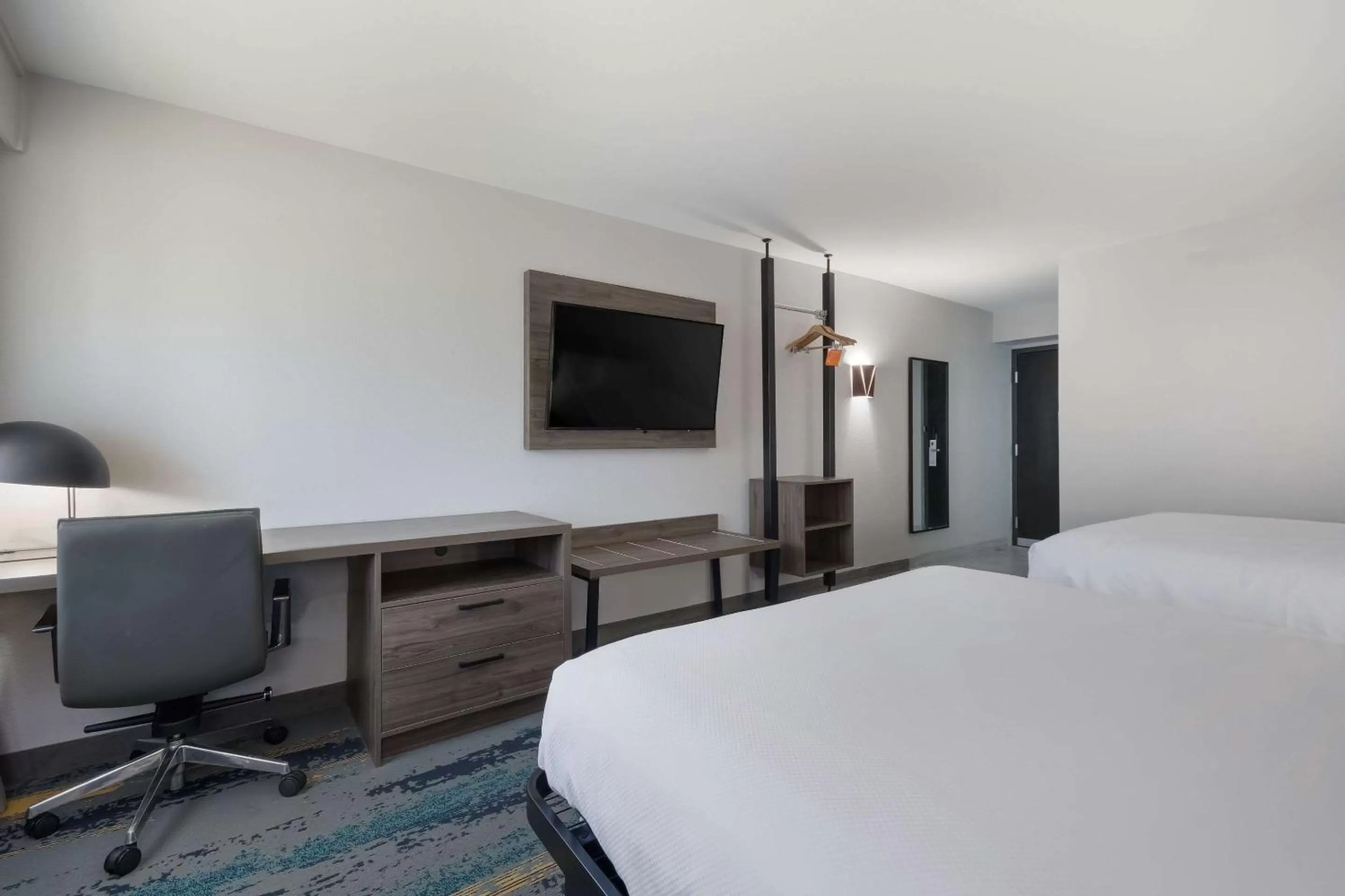 Bedroom, Bed in Clarion Pointe OKC Airport