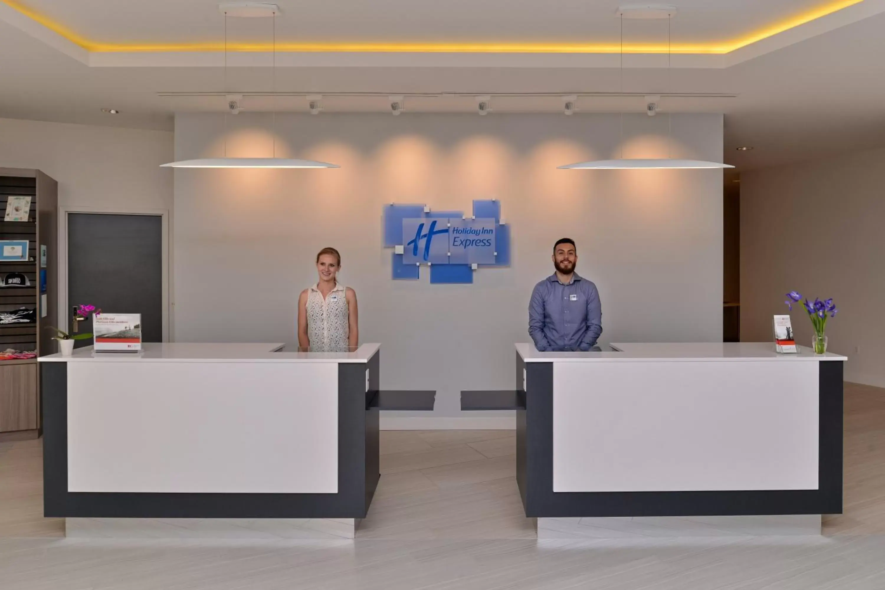 Property building in Holiday Inn Express & Suites San Diego - Mission Valley by IHG Property building in Holiday Inn Express & Suites San Diego - Mission Valley by IHG