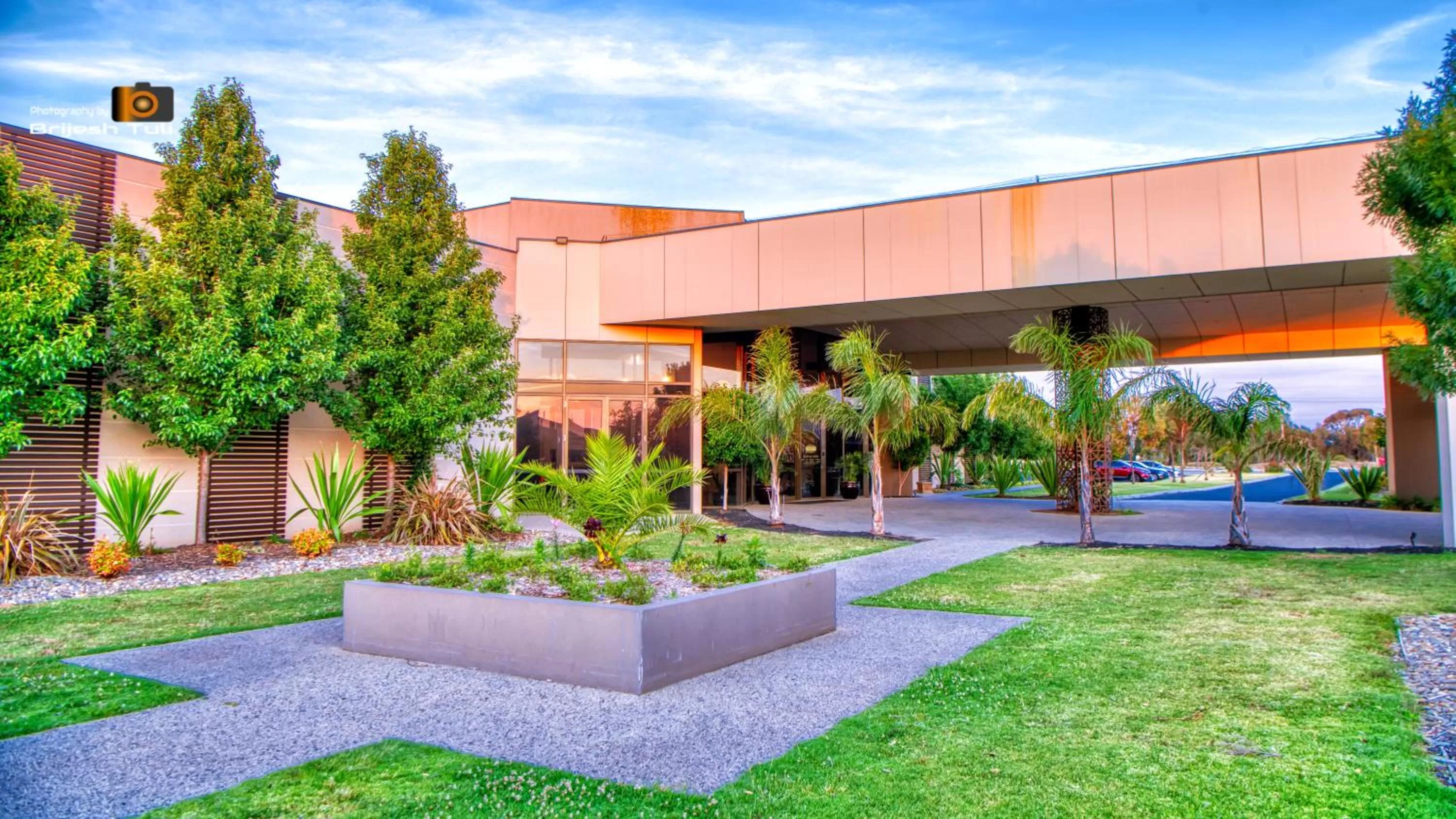 Garden in Quality Hotel Point Cook