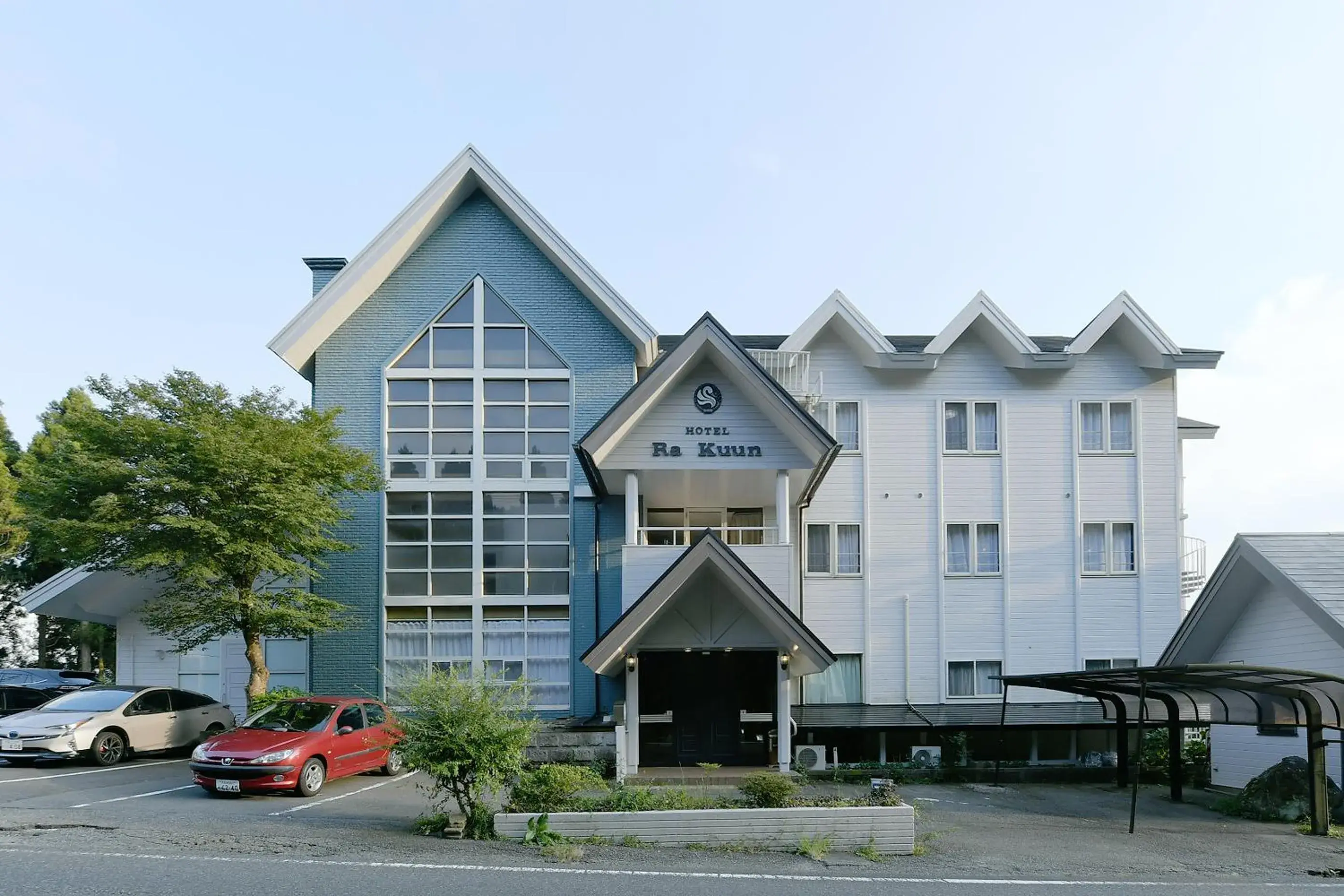 Property Building in Hotel Ra Kuun