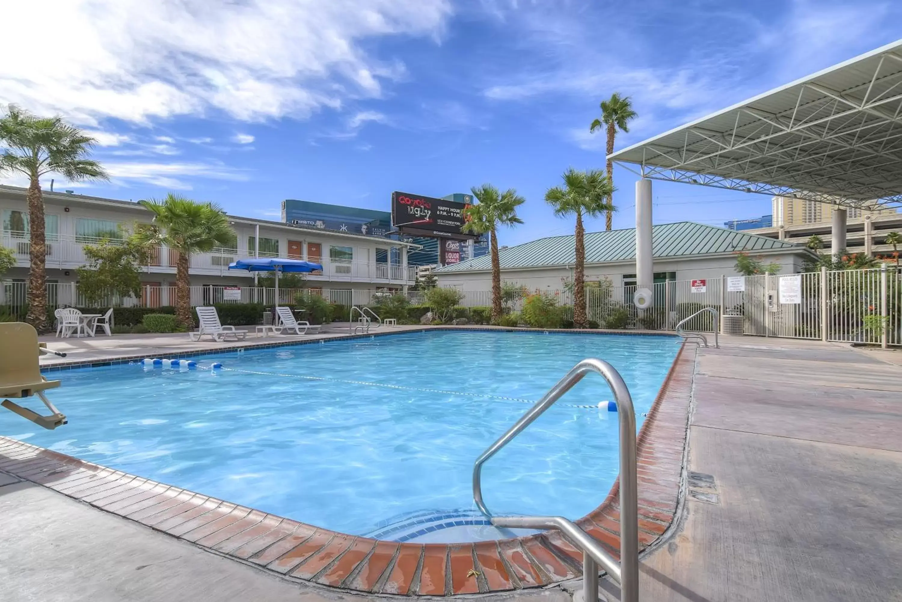 Swimming Pool in Motel 6-Las Vegas, NV - Tropicana