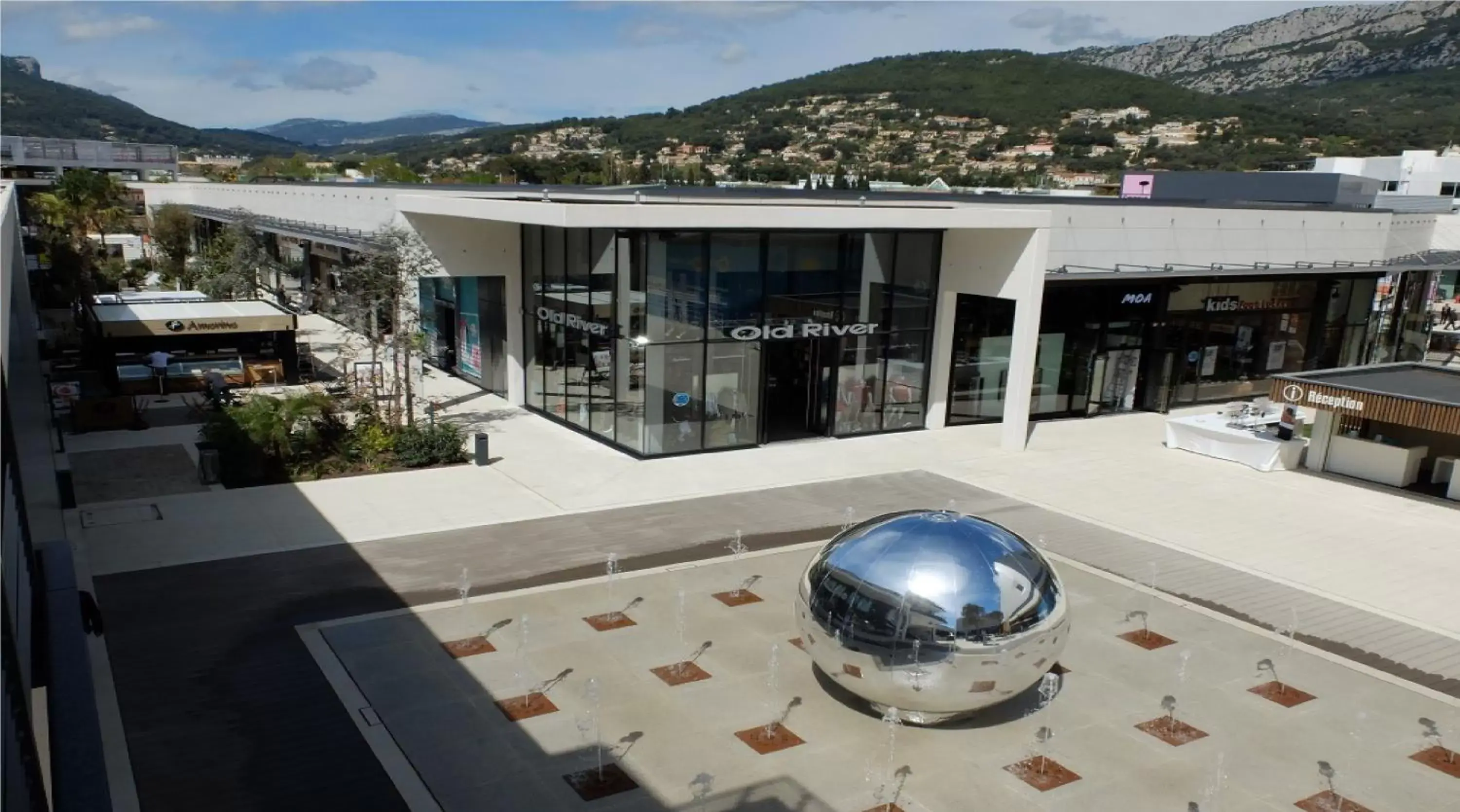 Nearby landmark in Holiday Inn Express Toulon - Est, an IHG Hotel