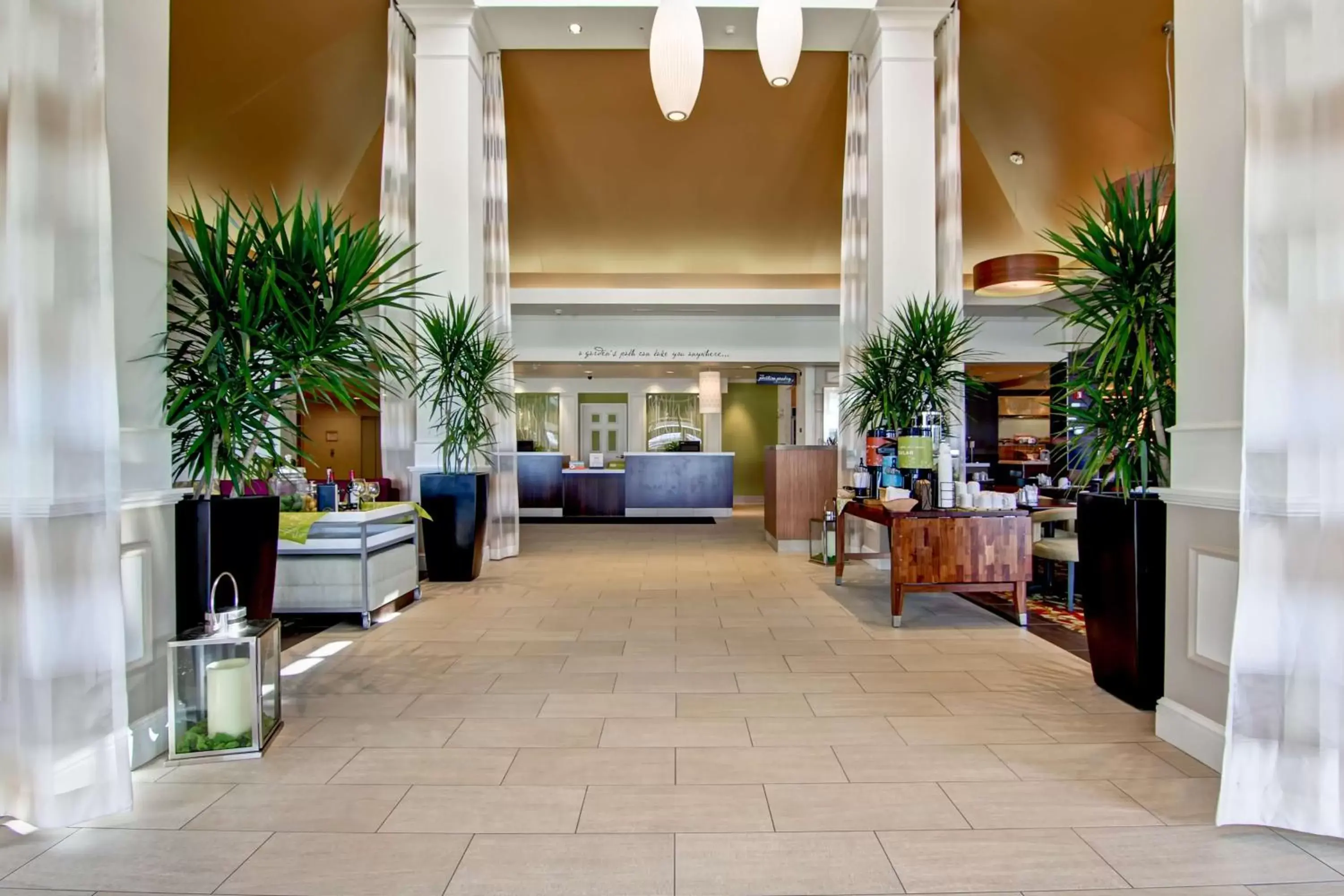 Lobby or reception, Lobby/Reception in Hilton Garden Inn Calgary Airport