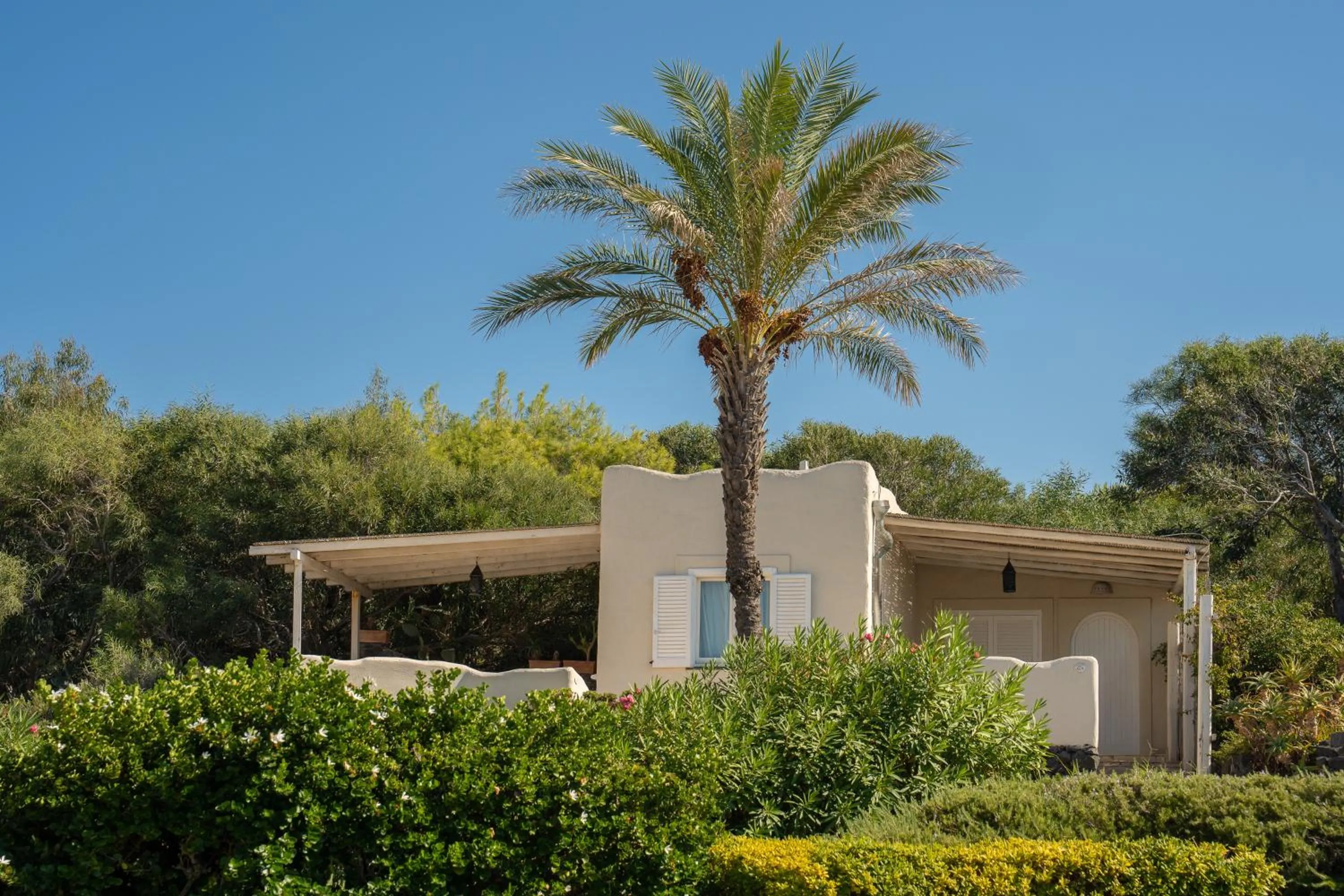 Property building in Therasia Resort Sea and SPA - The Leading Hotels of the World