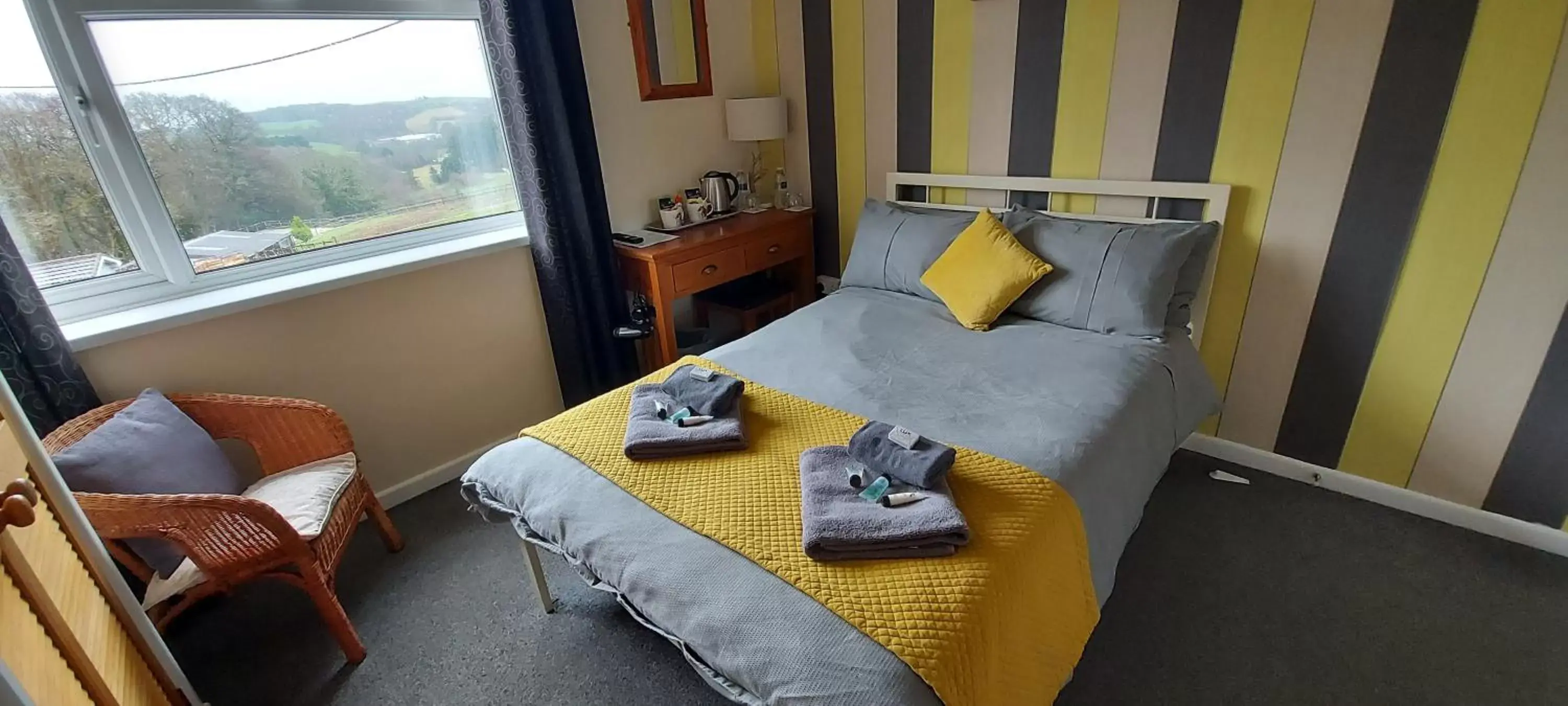 Bedroom in Sportsmans Valley Hotel