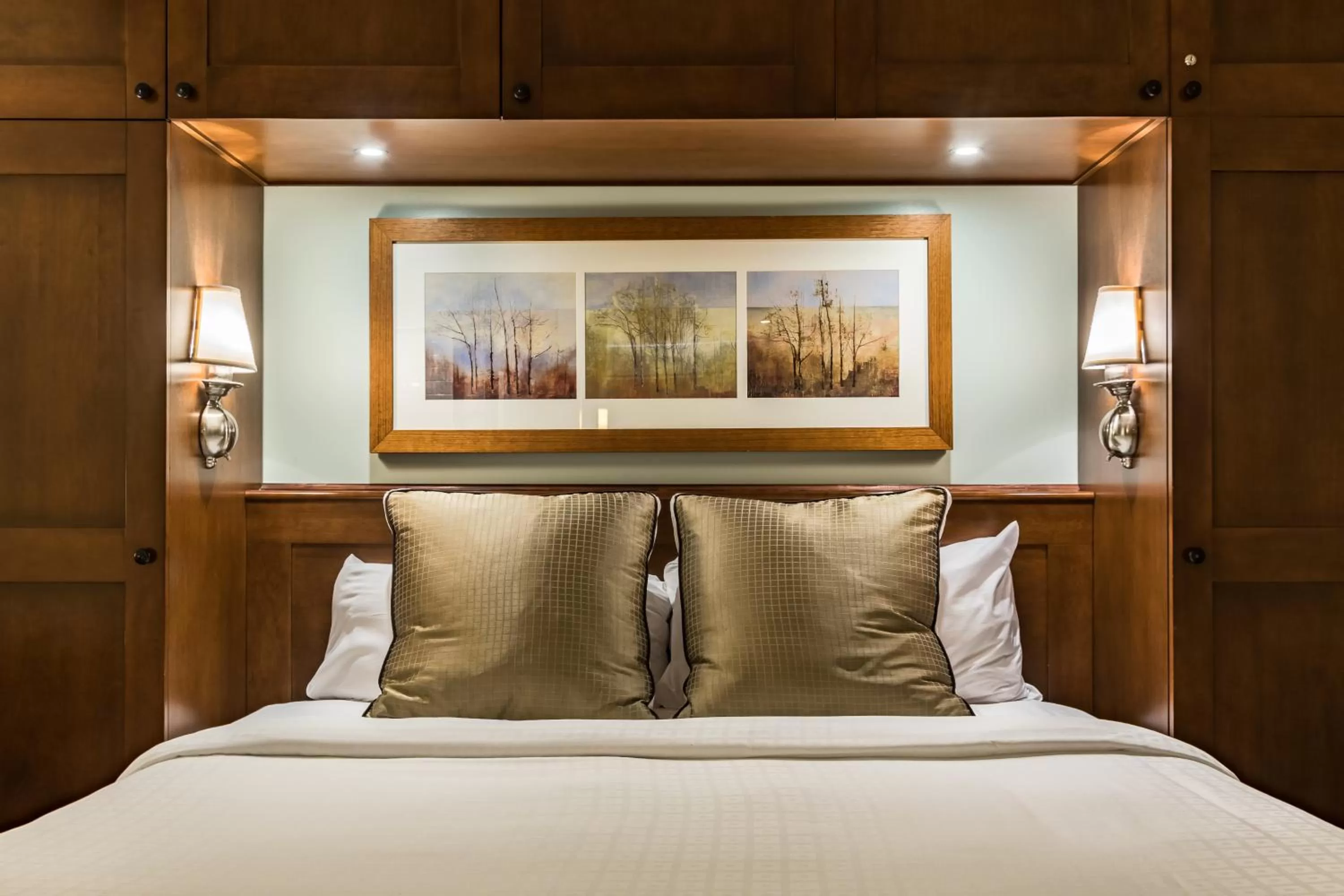 One-Bedroom Suite in Château Beauvallon