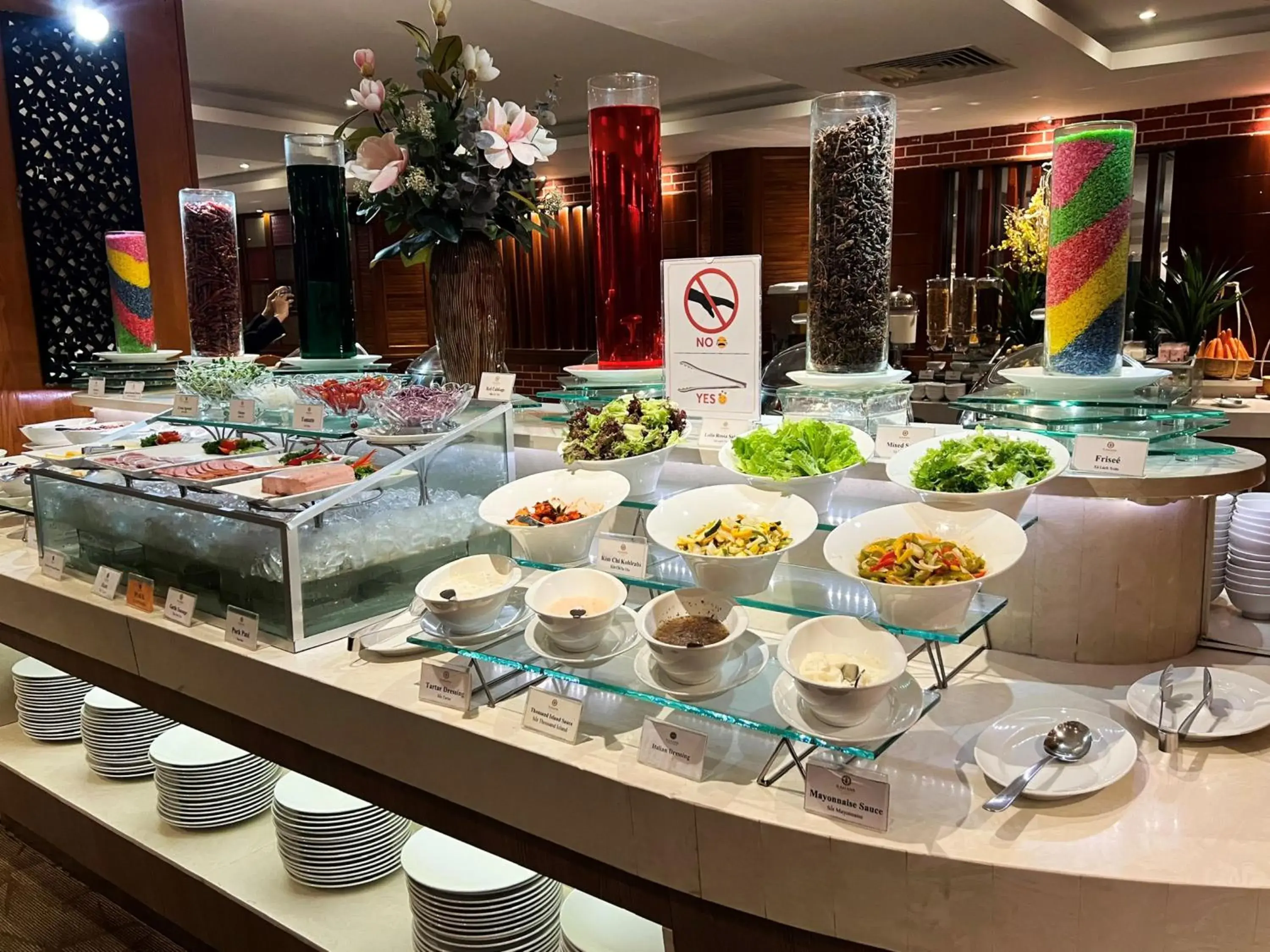 Buffet breakfast in Ramana Saigon Hotel